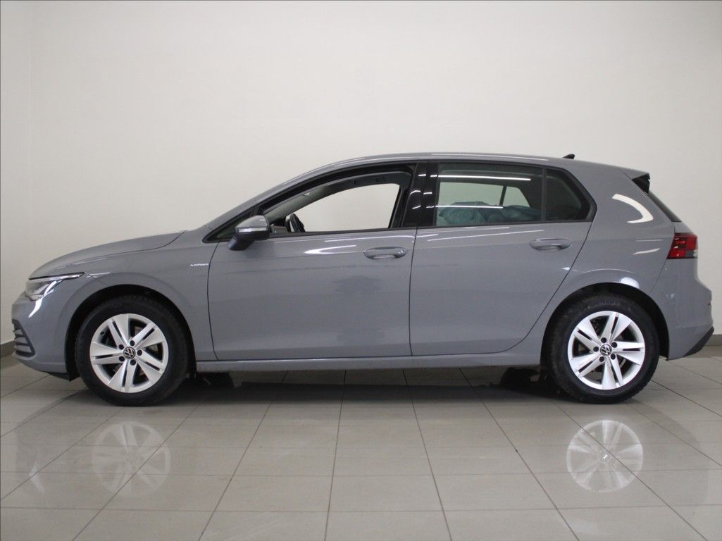 Volkswagen Golf, 1,0 TSi 81kW Life ČR 73tkm. - fotka 5