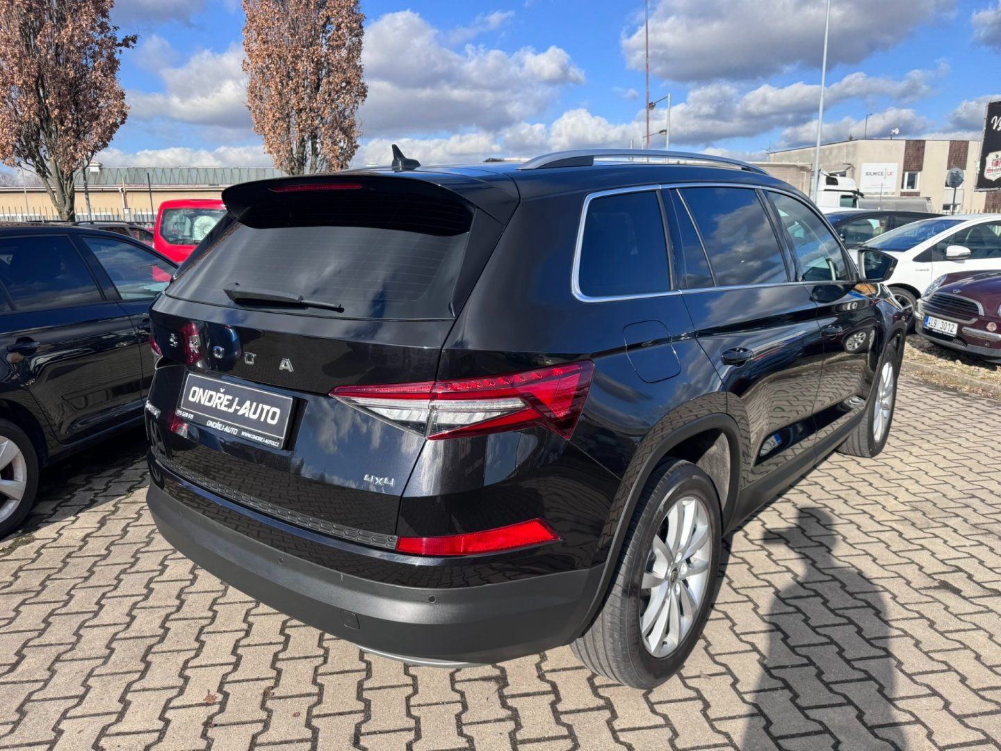 Škoda Kodiaq, 4X4 DSG 2,0 TDI 147 KW 2 MAJ - fotka 5