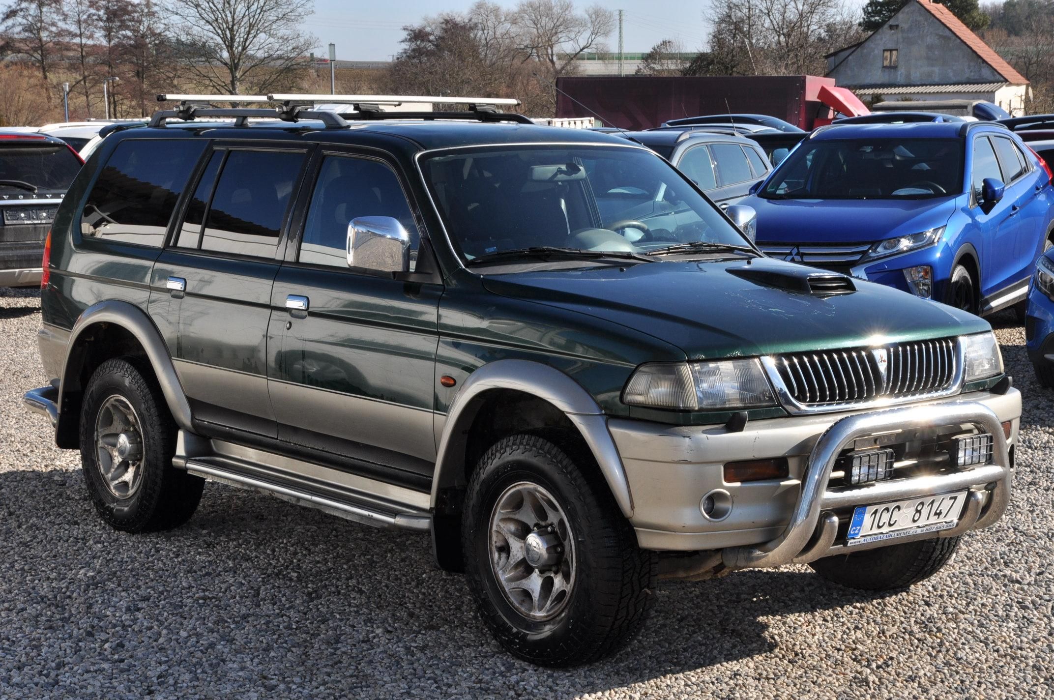 Mitsubishi Pajero Sport, 2.5Di 73kW 4x4 - fotka 2