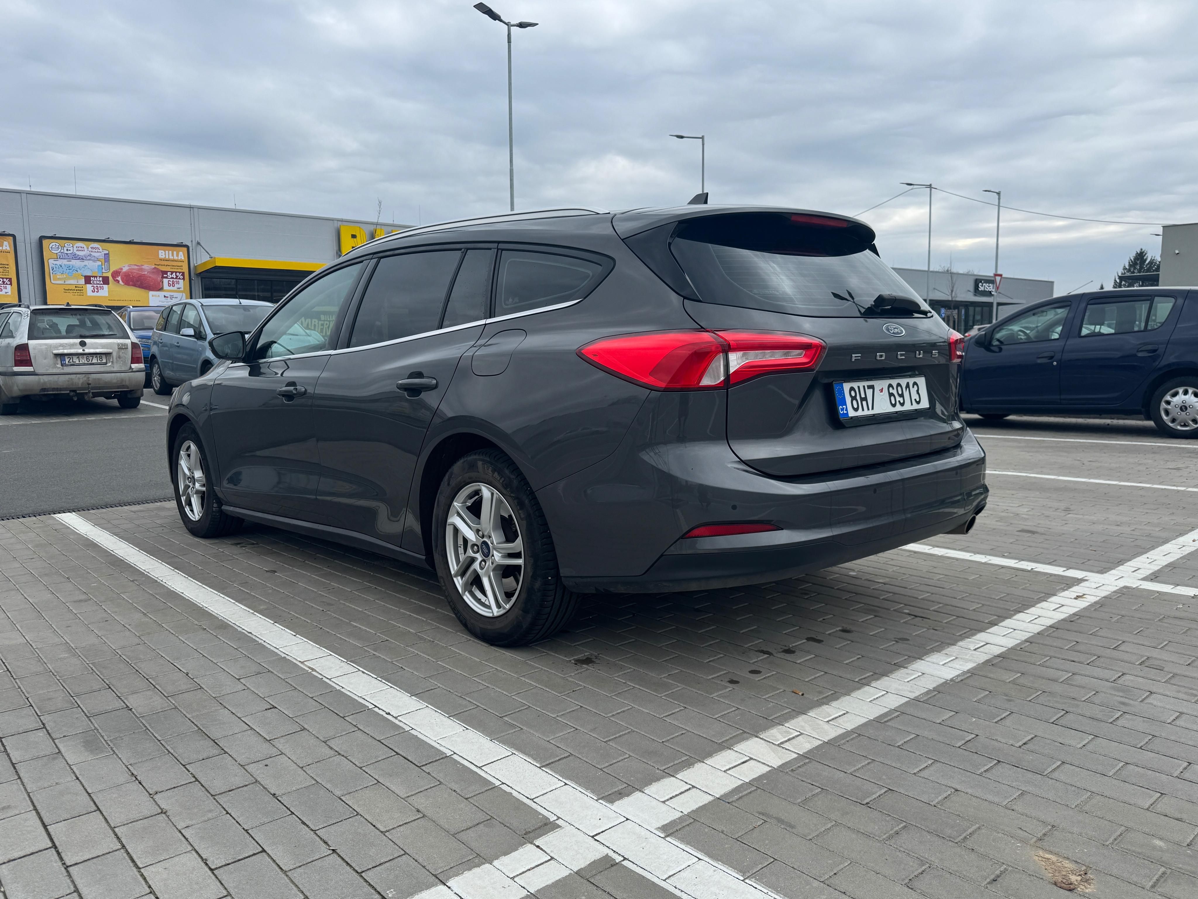 Ford Focus, Ford Focus 1.0 EcoBoost 92kW - fotka 6