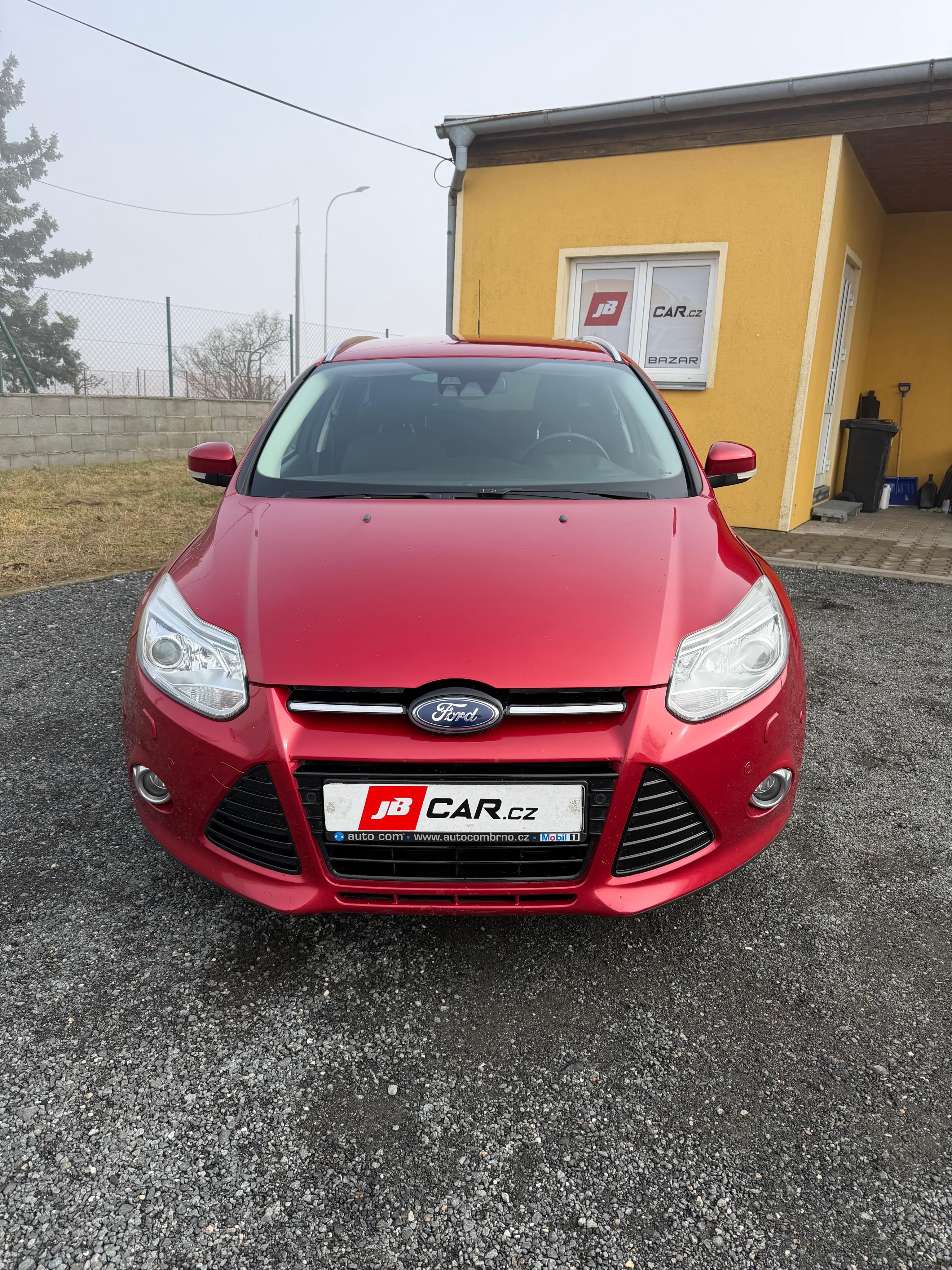 Ford Focus, 1.6 EcoBoost VÝHŘEV SERVIS ČR - fotka 3
