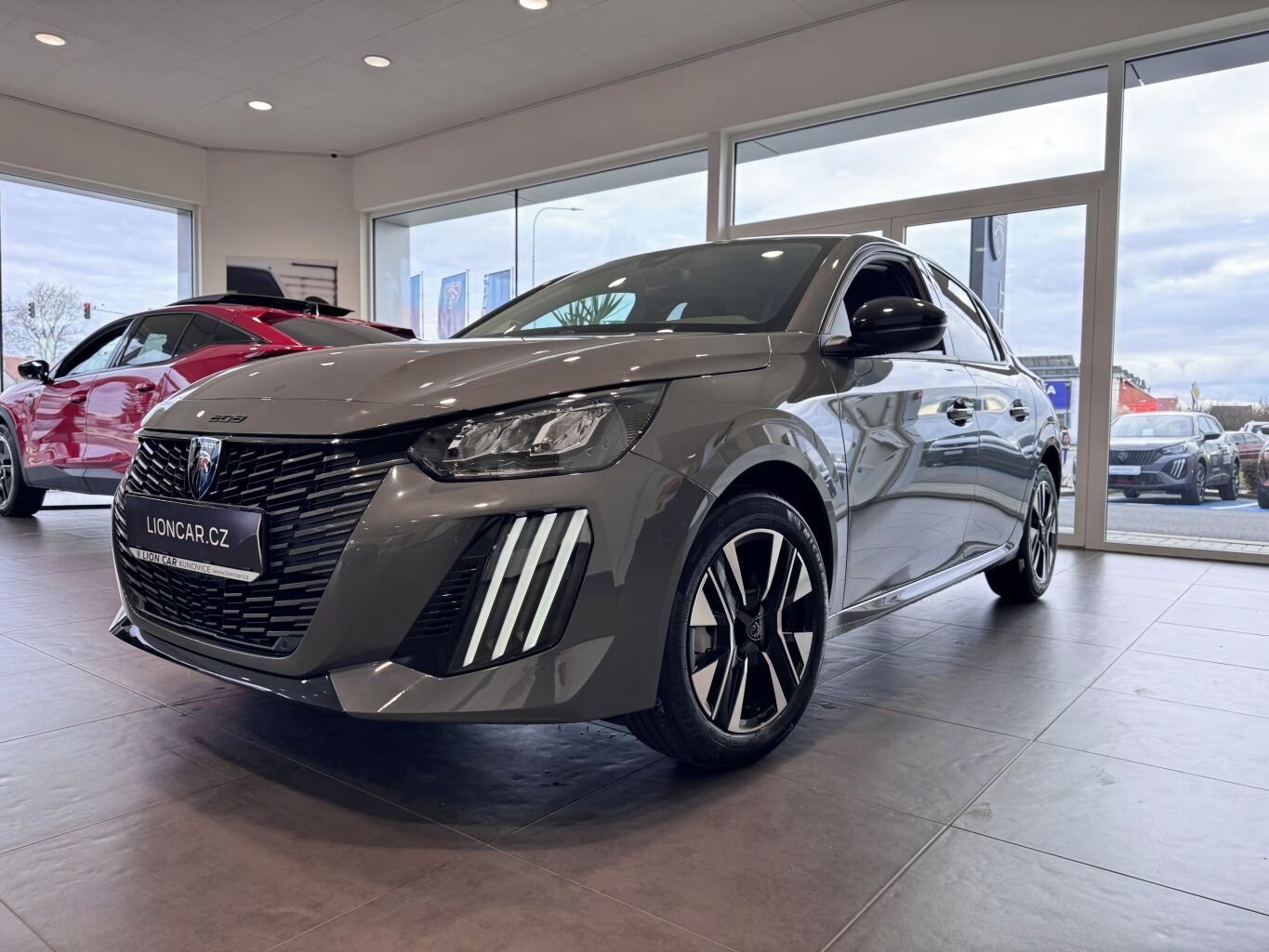 Peugeot 208, ALLURE, 100 koní, 7 let záruka - fotka 3