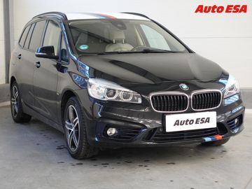 2.0d 220d xDrive,AT,navi