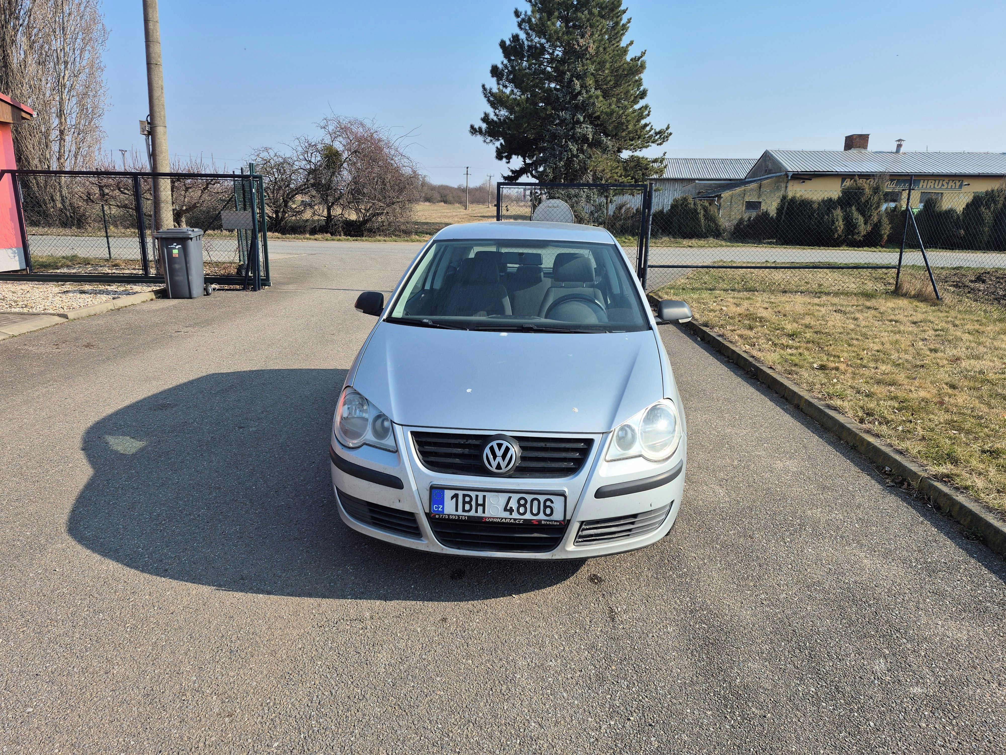 Volkswagen Polo, 1,2i, 51kW, klima - fotka 2