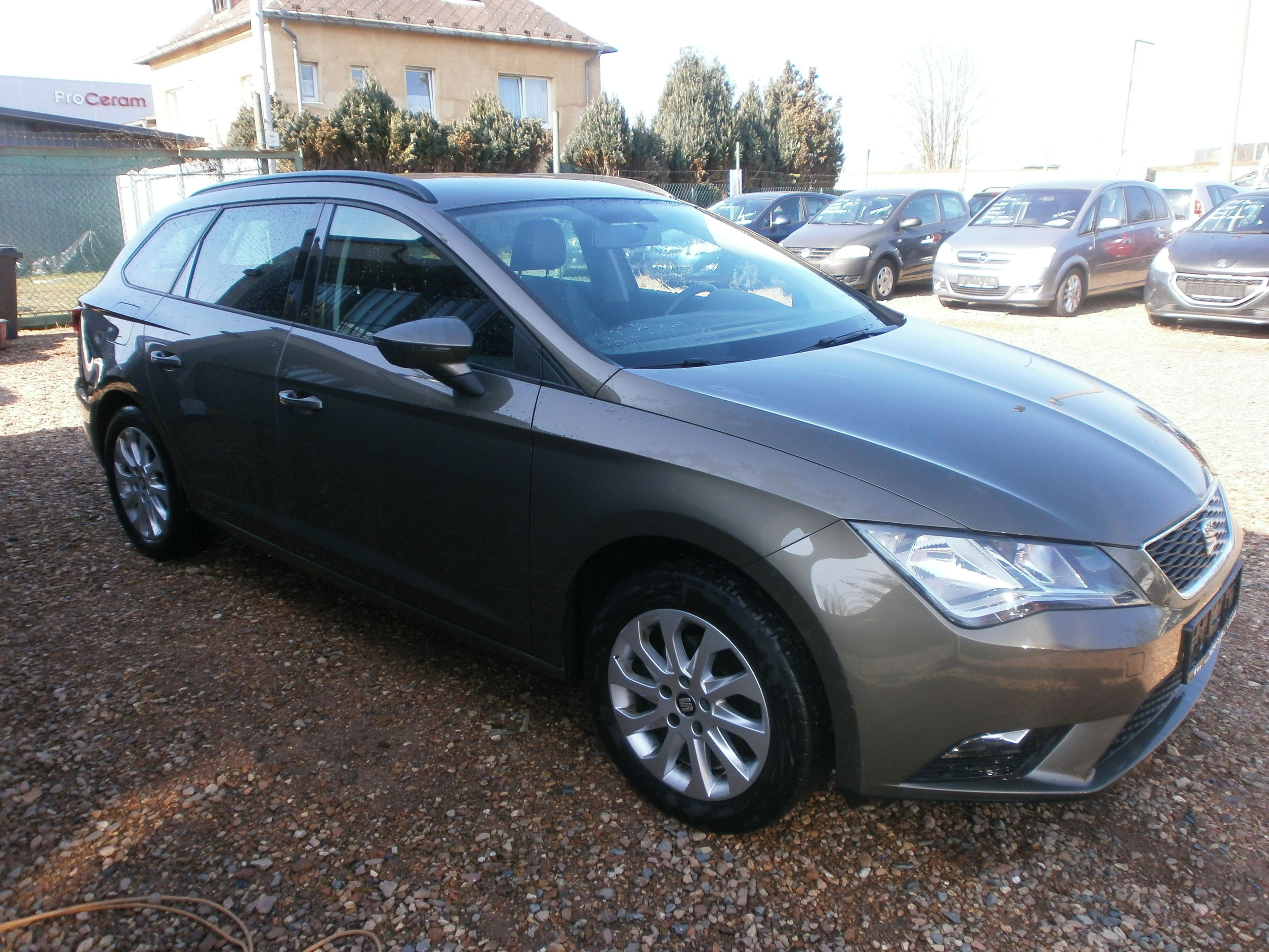 Seat Leon, 1.2TSI-81KW!1.MAJITEL,SERV.KN! - fotka 4