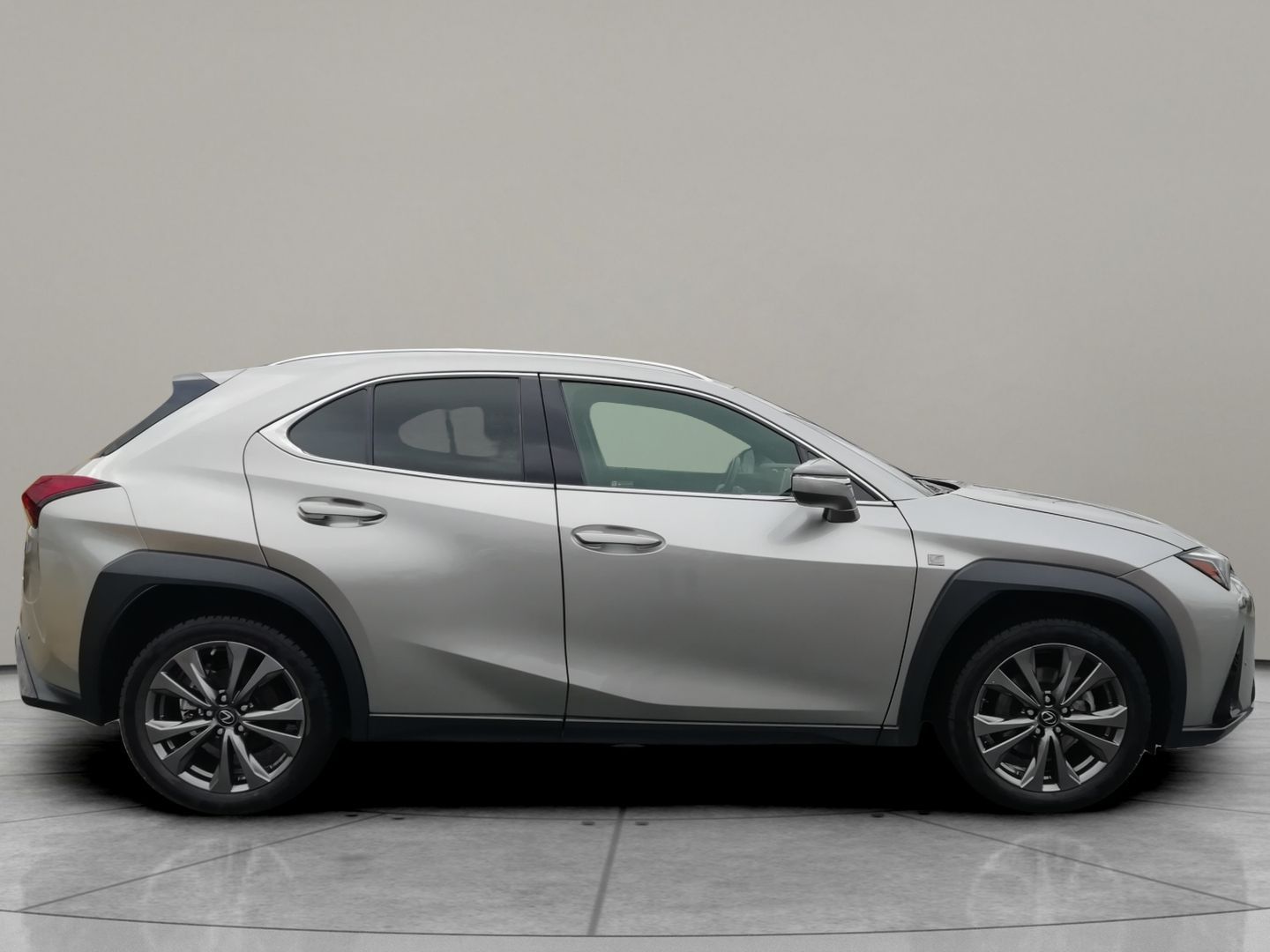 Lexus UX 250h, h F Sport Design - fotka 3
