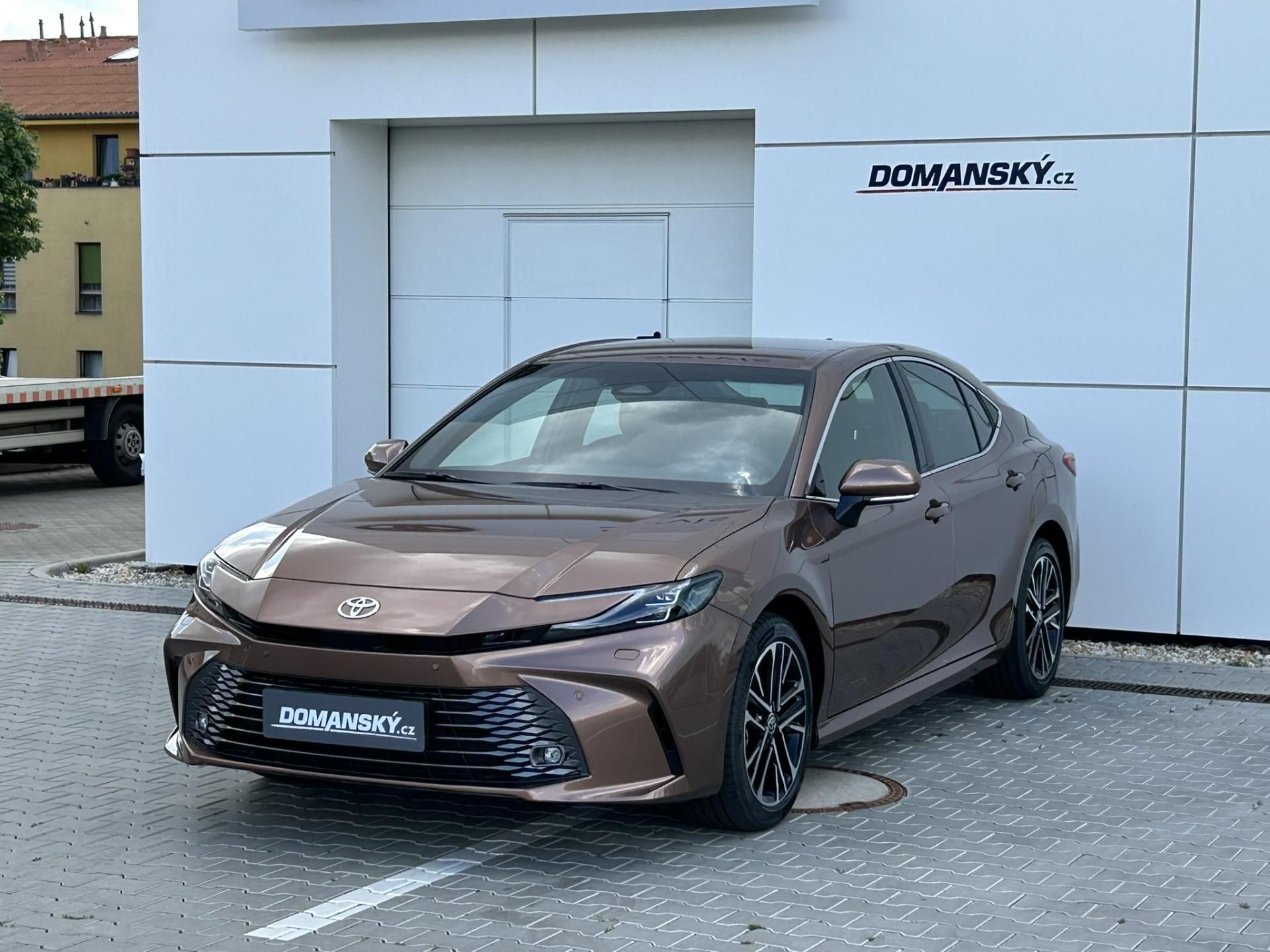 Toyota Camry, PRESTIGE 2.5 HEV AT