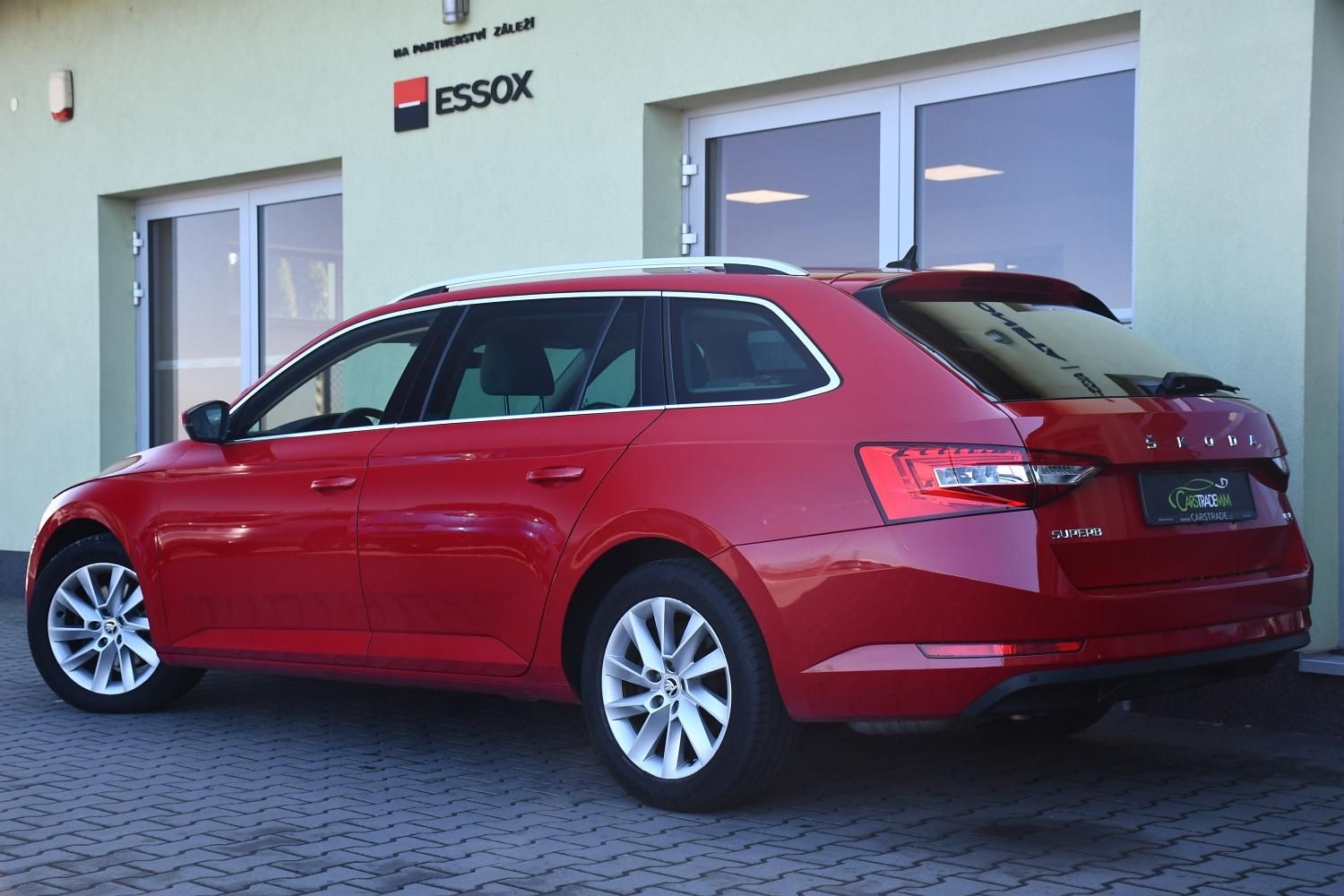 Škoda Superb, 2.0TDi147kW STYL DSG 4X4 ČR 1M - fotka 3