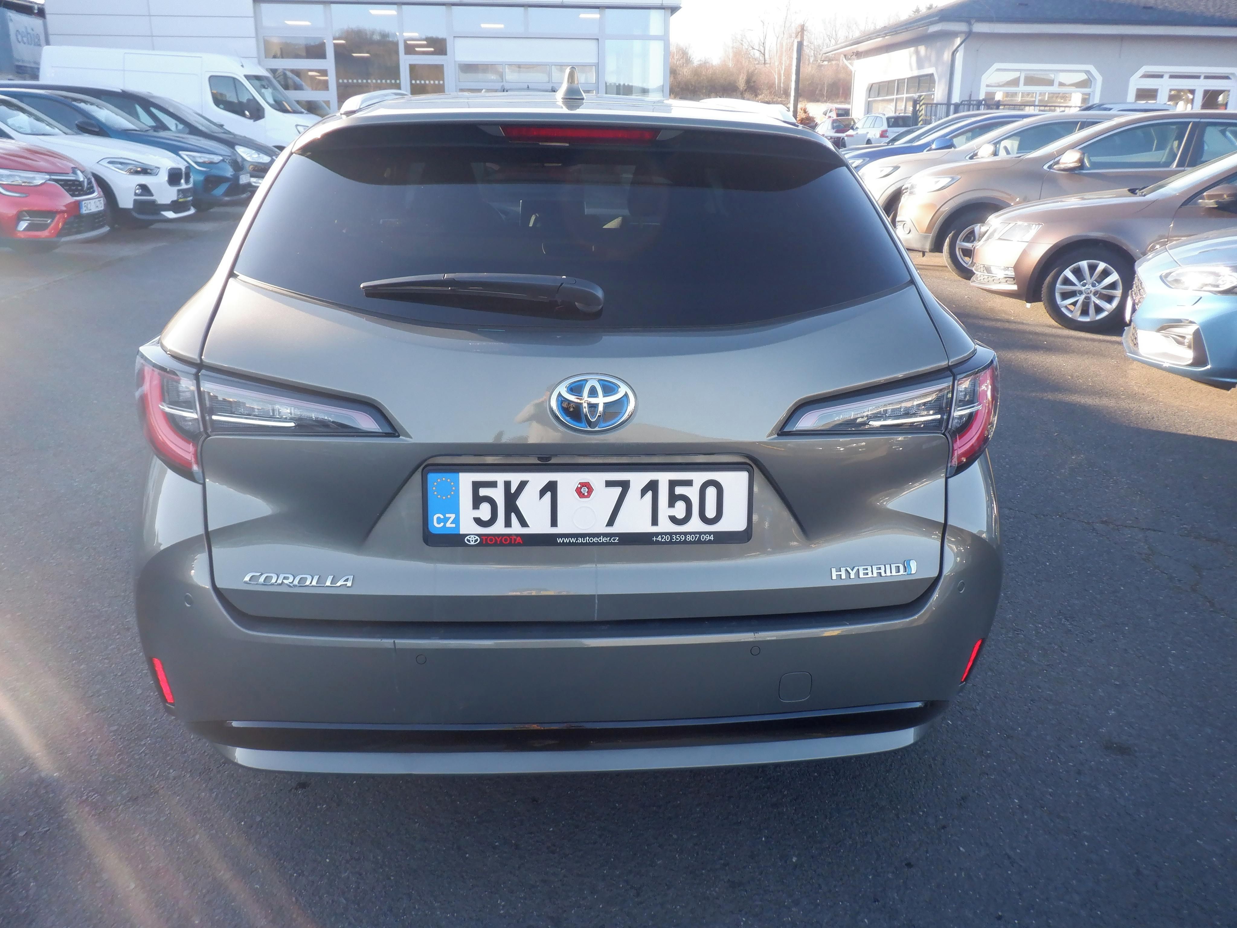 Toyota Corolla, 1.8 HEV Comfort Style,1.maj.ČR - fotka 6