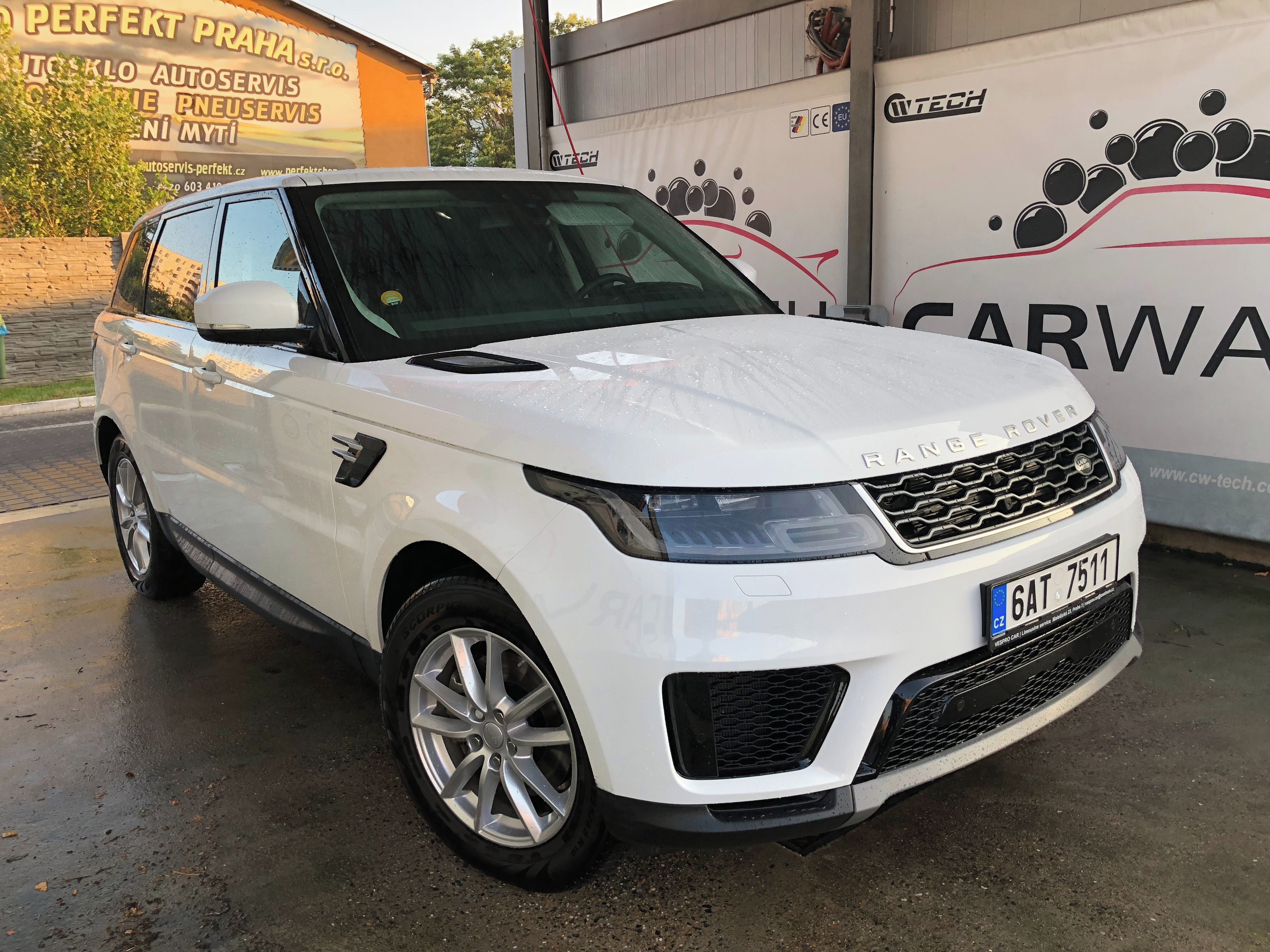 Land Rover Range Rover Sport - fotka 3