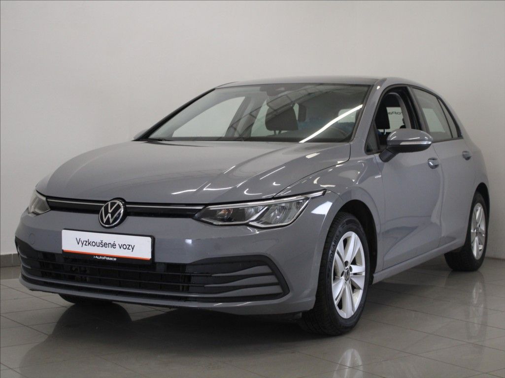 Volkswagen Golf, 1,0 TSi 81kW Life ČR 73tkm.
