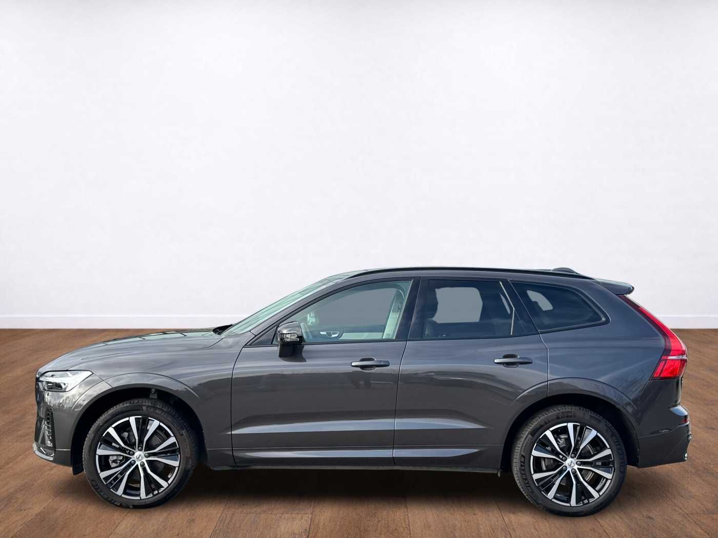 Volvo XC60, Plus Plus, B4 AWD mild hybrid, - fotka 2