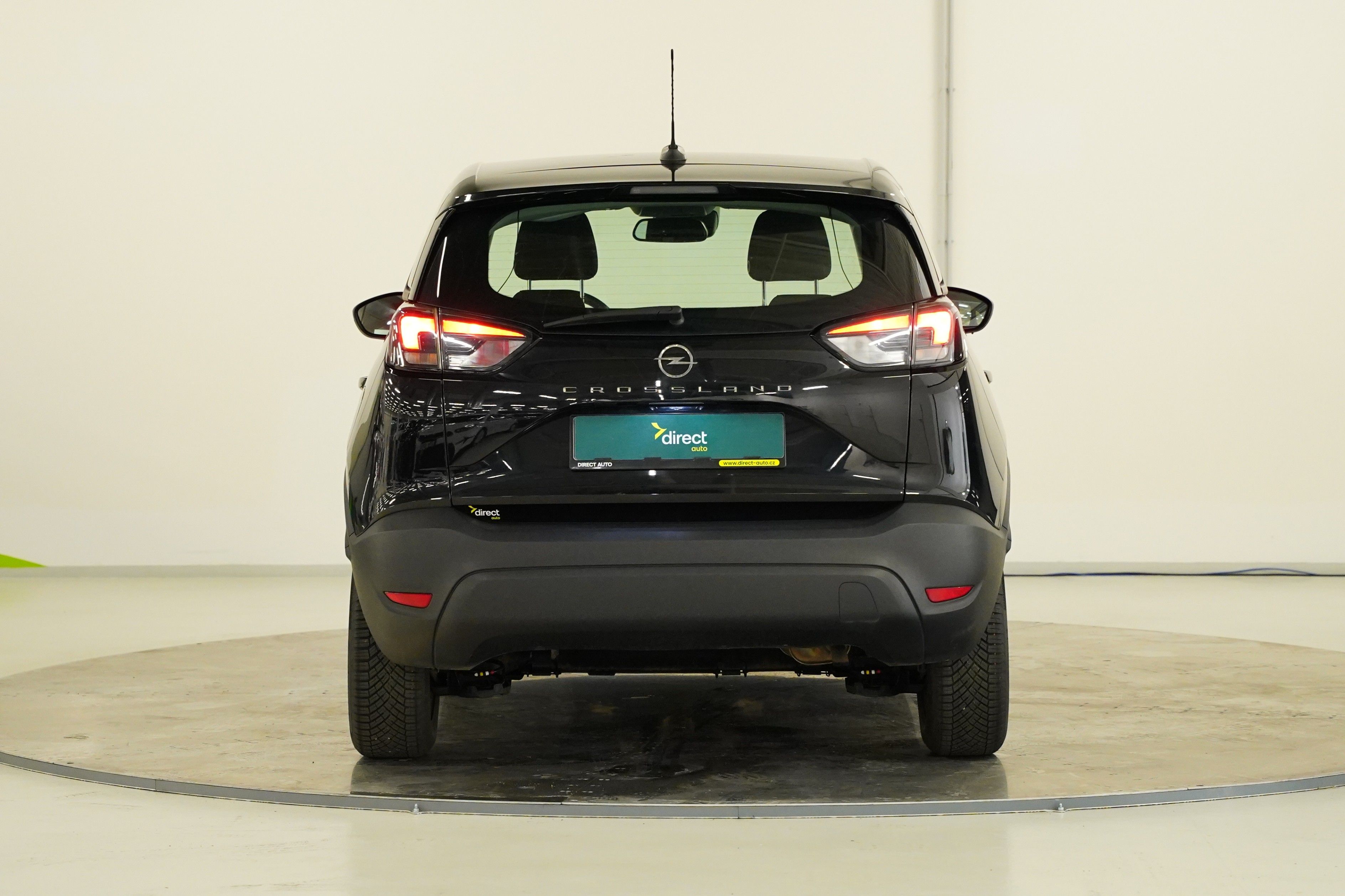 Opel Crossland, 1.2i 61 kW Edition - fotka 6