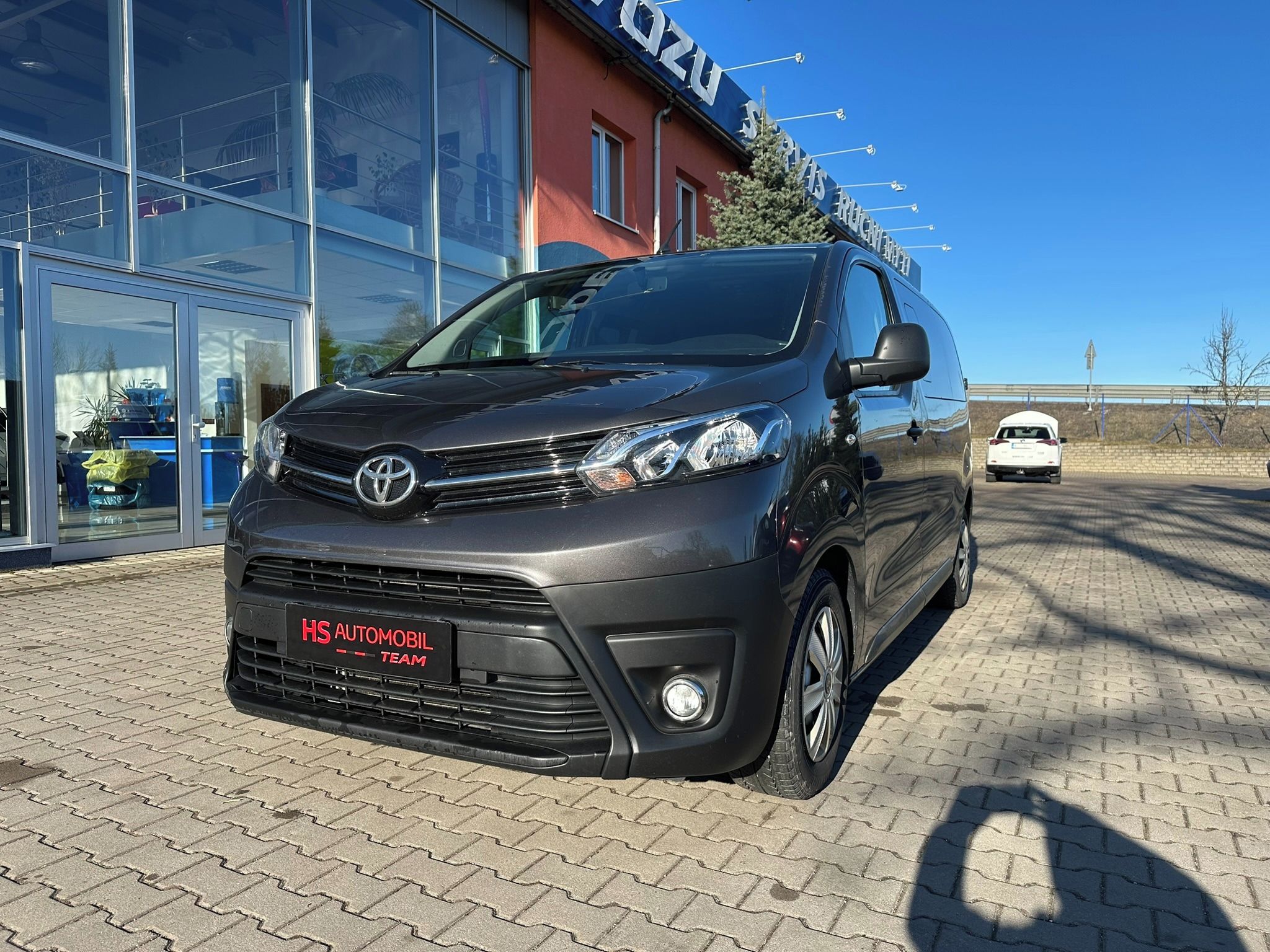 Toyota Proace Verso, 1,5 D-4D 88kW, 8 míst ZÁRUKA
