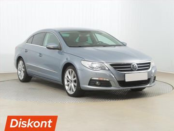 2.0 TDI, Xenony