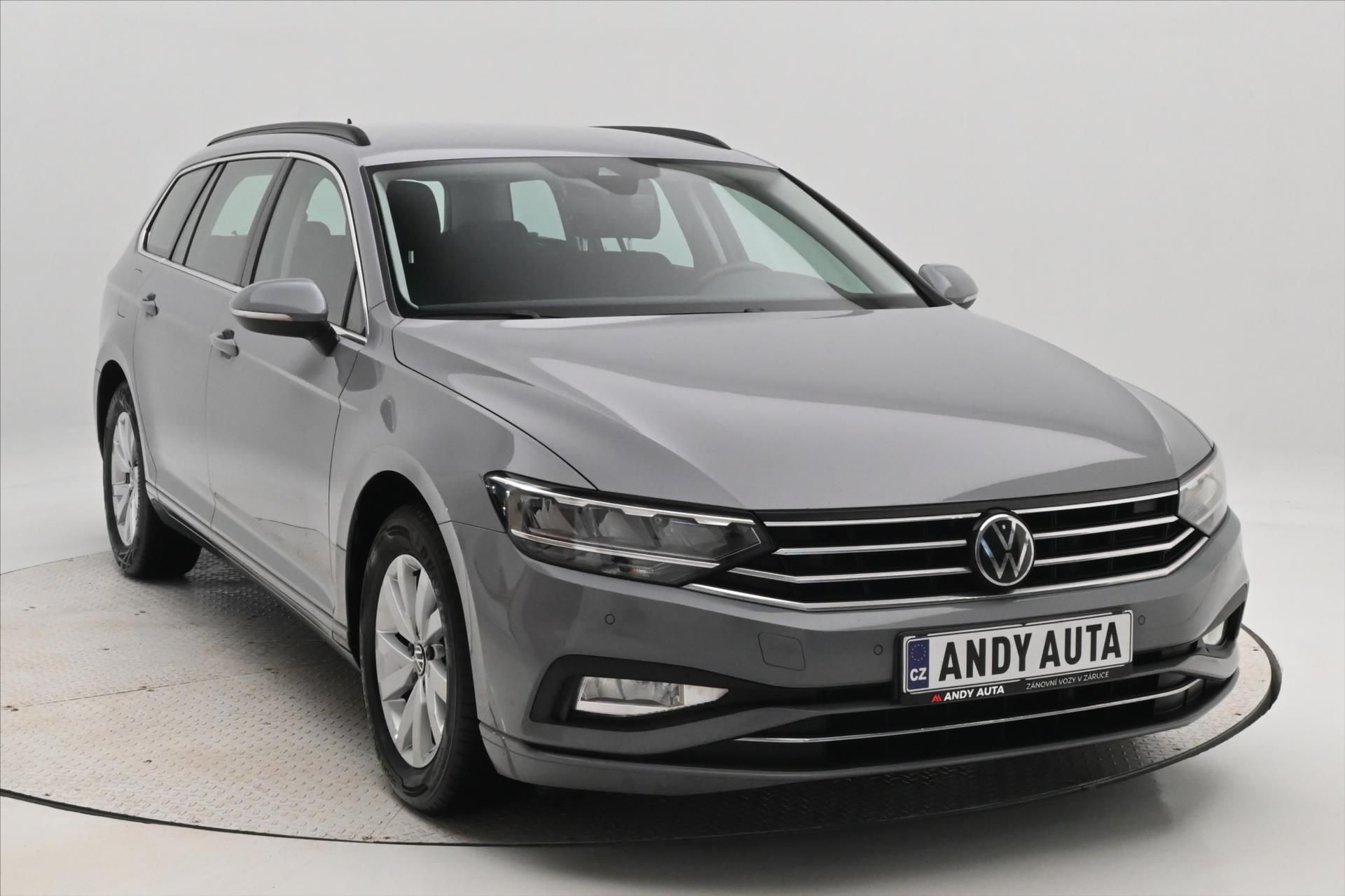 Volkswagen Passat, 2,0 TDI 110 kW Business Záruka - fotka 3