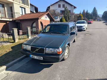 2.3 turbo kombi - servisováno