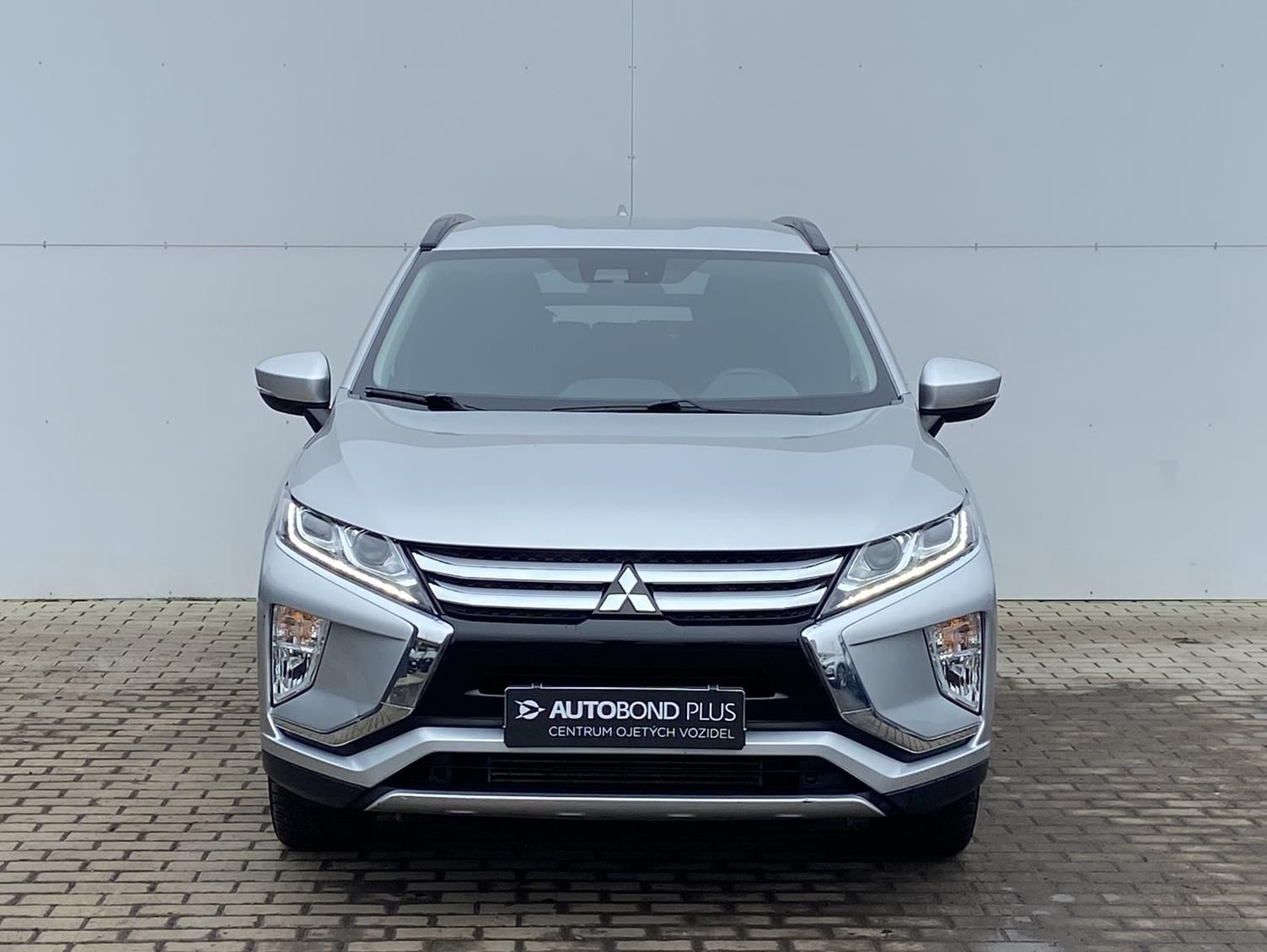 Mitsubishi Eclipse Cross, 1.5 T-MIVEC 120kW Intense - fotka 4