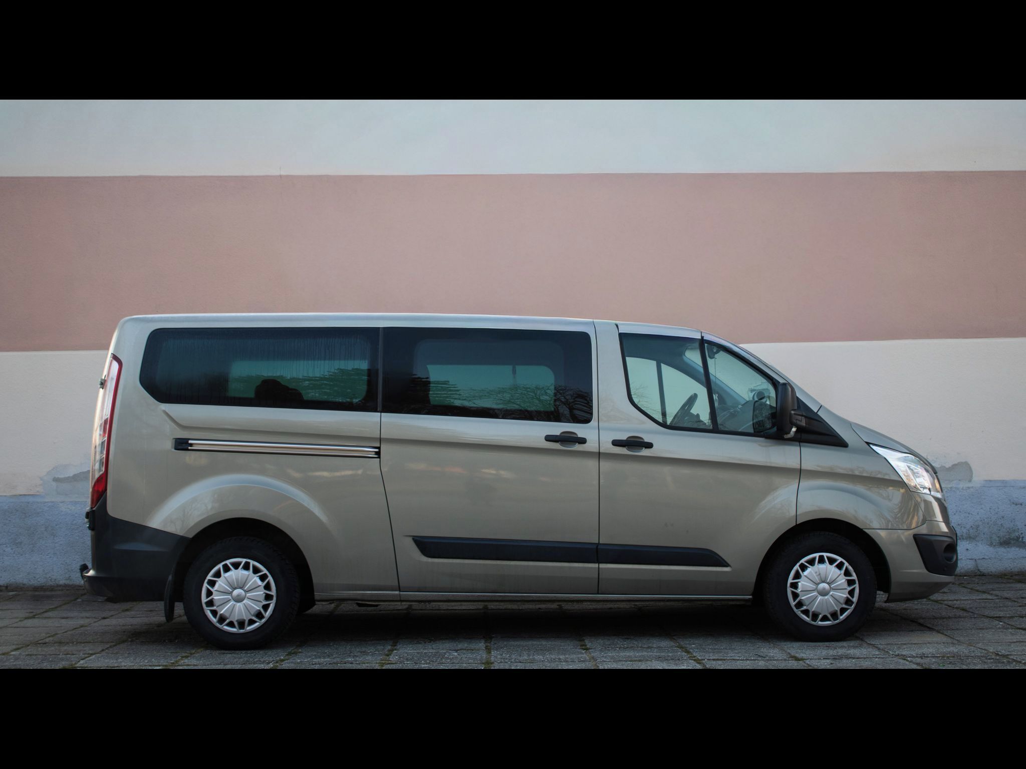 Ford Transit Custom - fotka 4