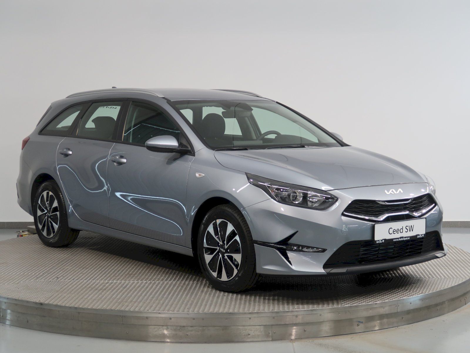 Kia Cee´d SW, SPIN 1.5T-GDi 103KW 7DCT - fotka 6