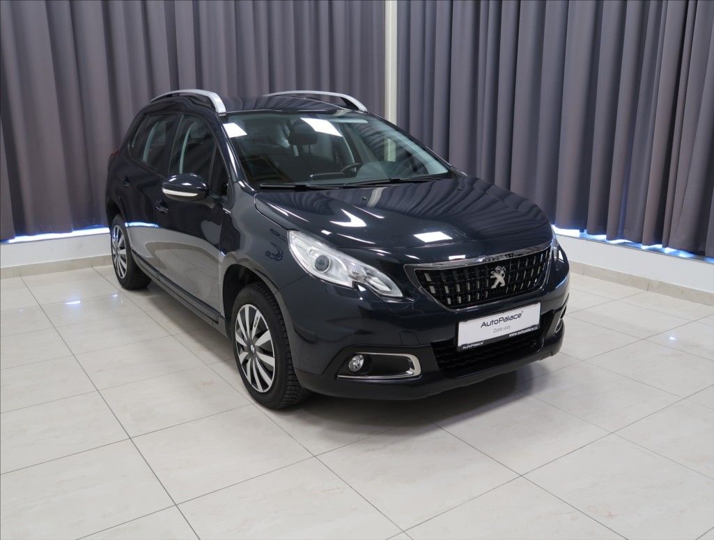 Peugeot 2008, 1,2 ČR 1. MAJITEL VÝHŘEV - fotka 4