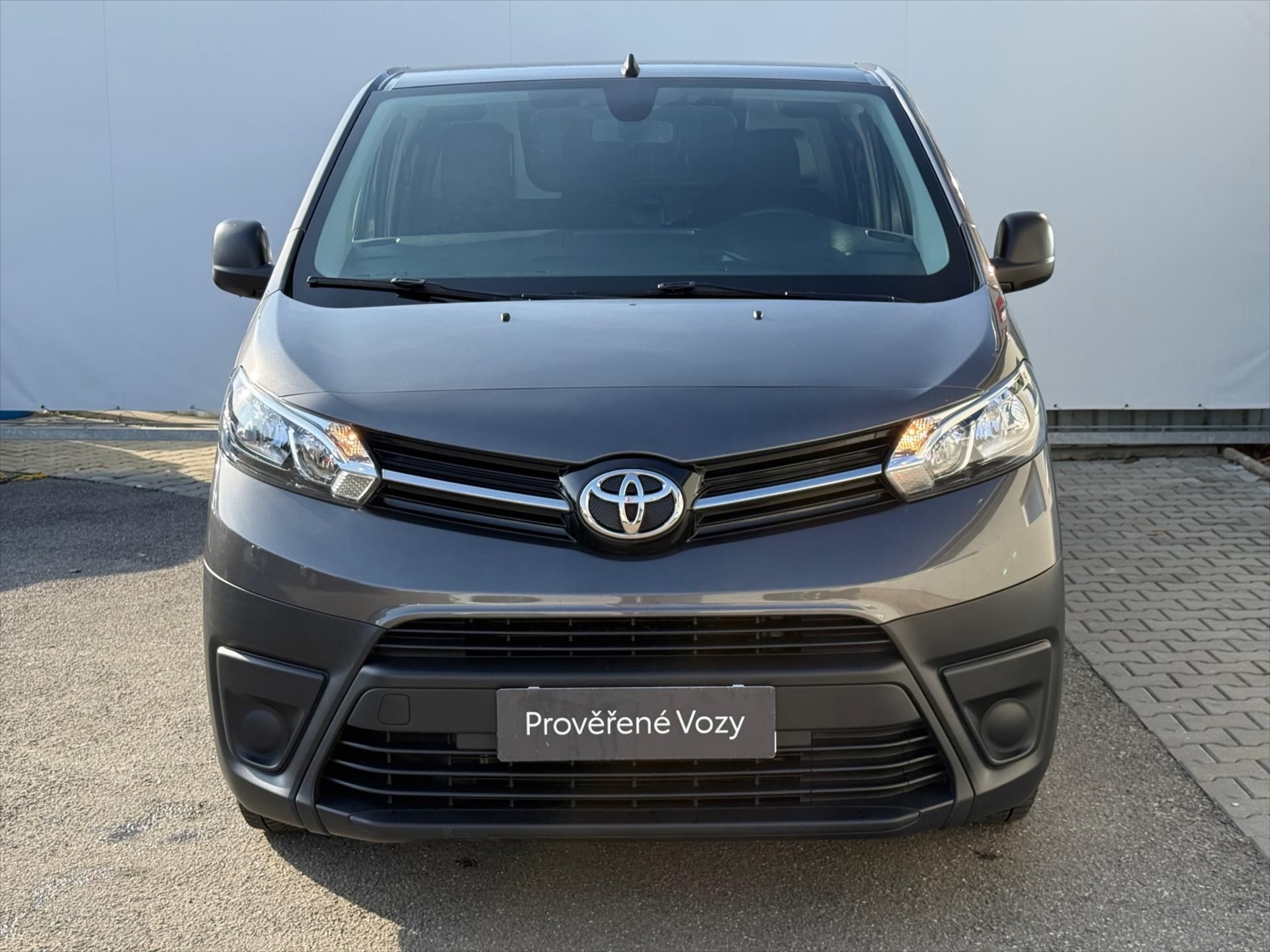 Toyota Proace, 2,0 Active - fotka 2