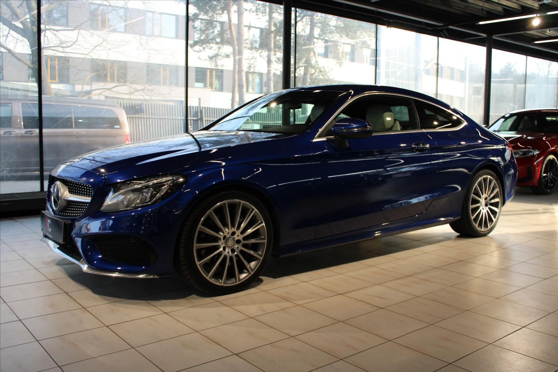 Mercedes-Benz Třídy C, 250d Coupé AMG Line DIS+/Burme - fotka 3