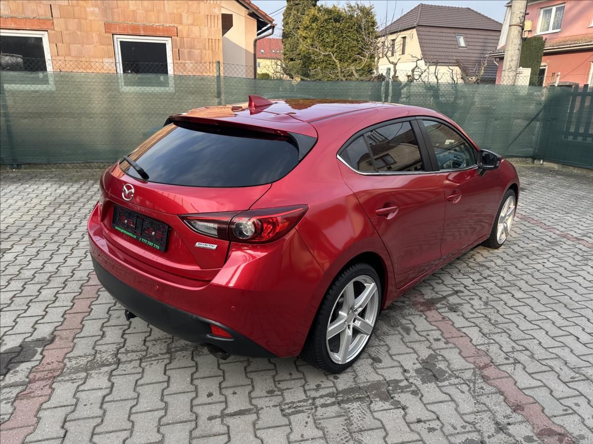 Mazda 3, 2,0 G120 - fotka 3
