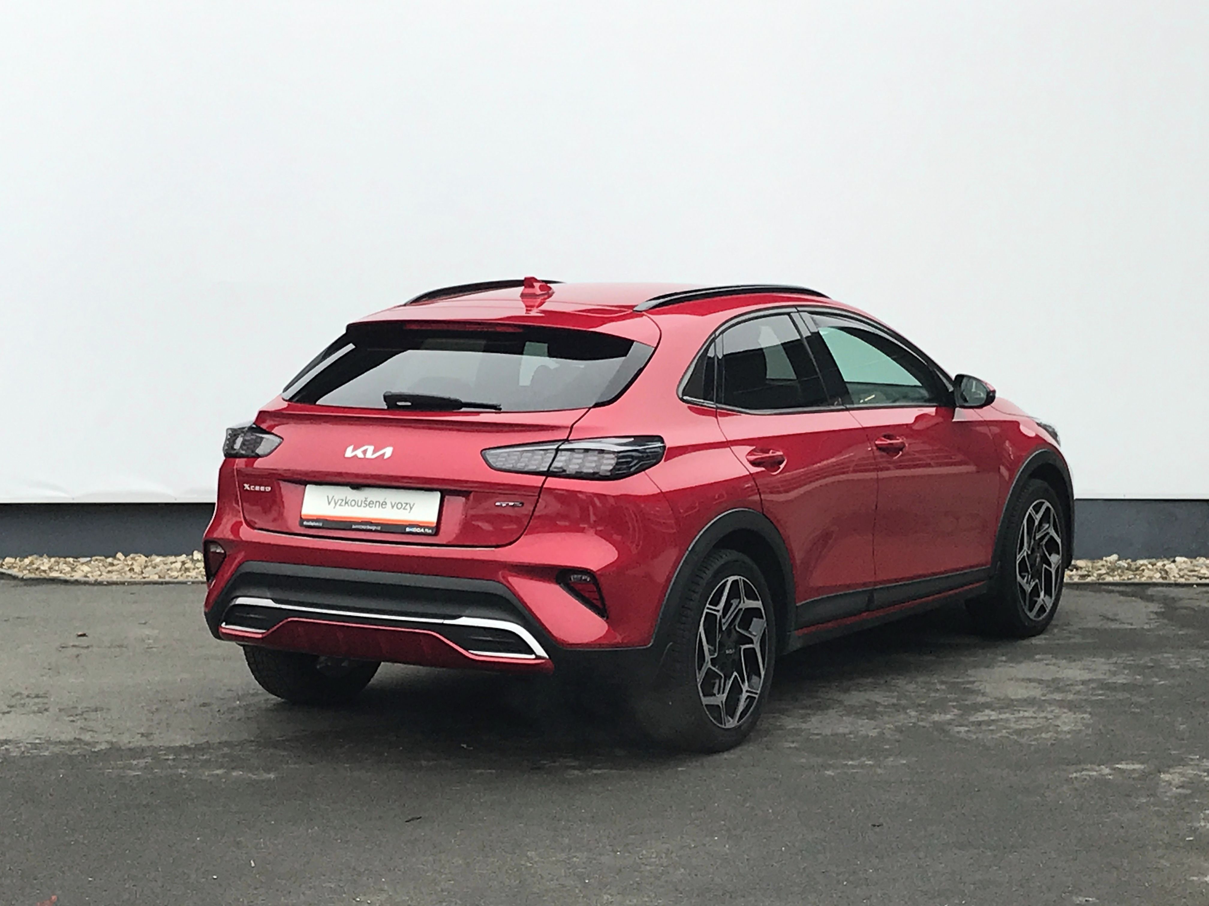 Kia XCee´d, 1.5T-GDI 118kW 7°DCT GT-Line - fotka 2