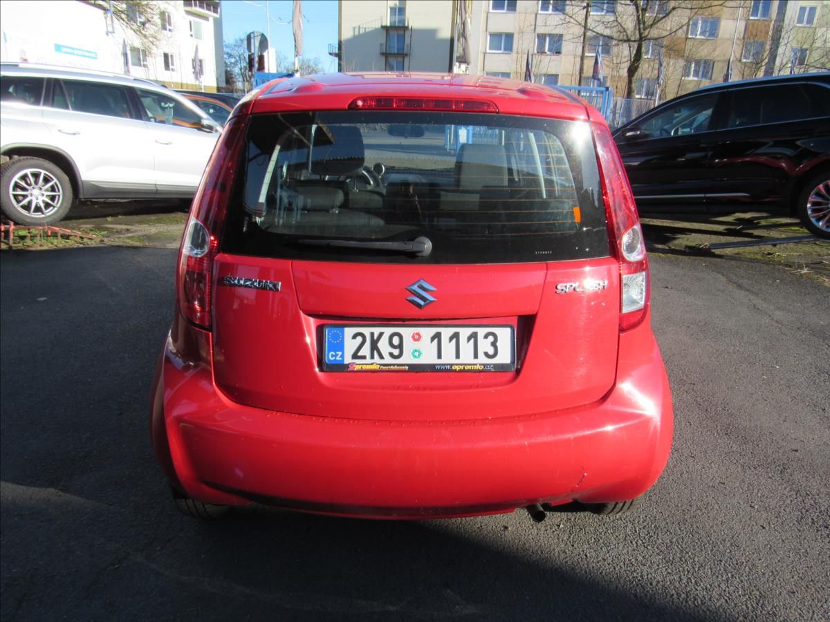 Suzuki Splash, 1,0 12V 48kW - fotka 5
