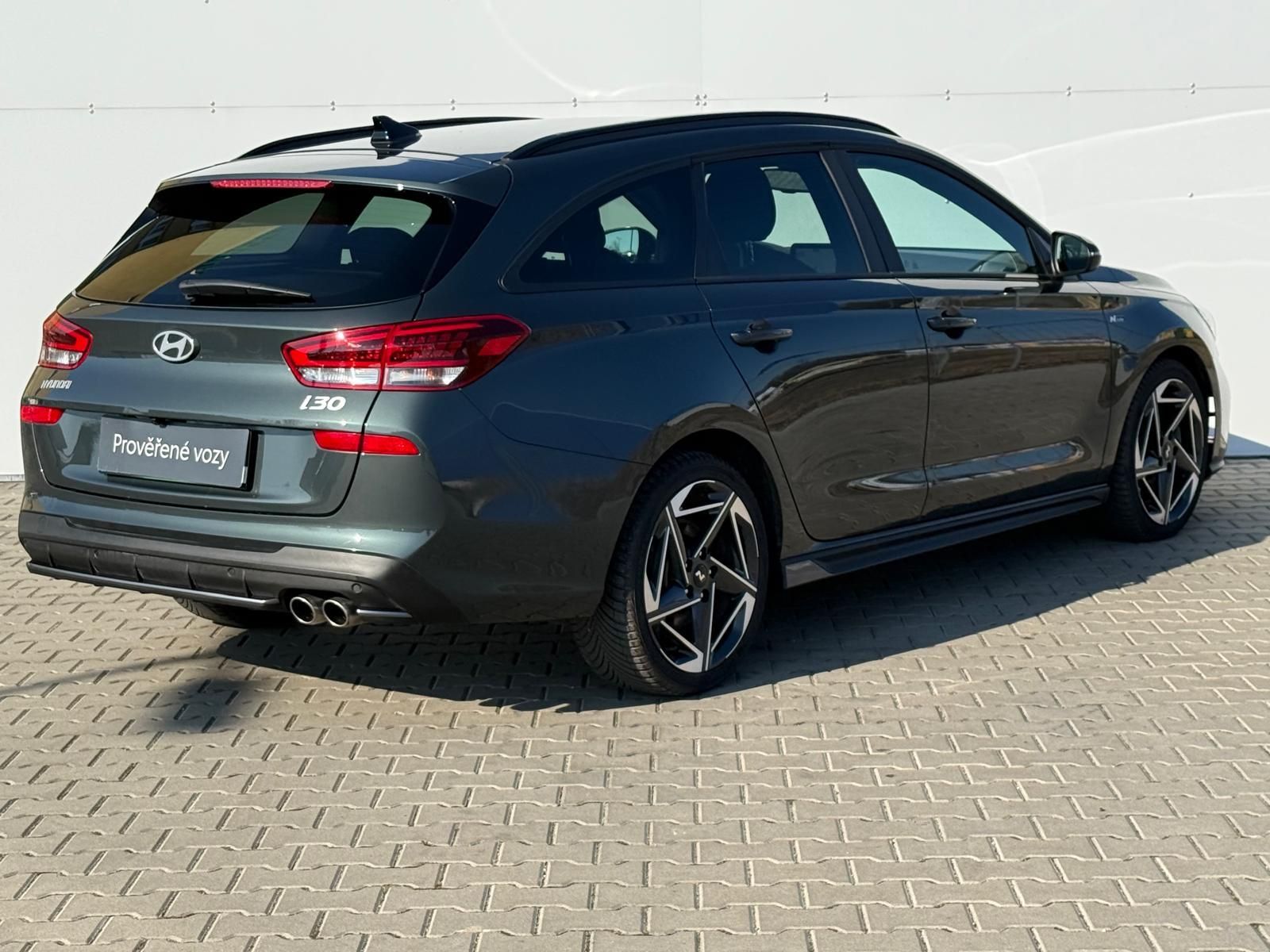 Hyundai i30, 1.5 T-GDI MHEV DCT N-Line - fotka 2