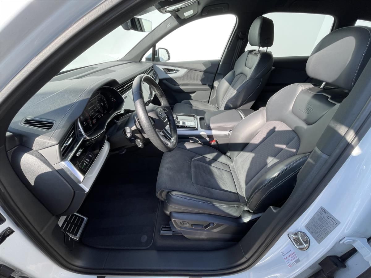 Audi Q7, 3,0 50 TDI quattro S line - fotka 4