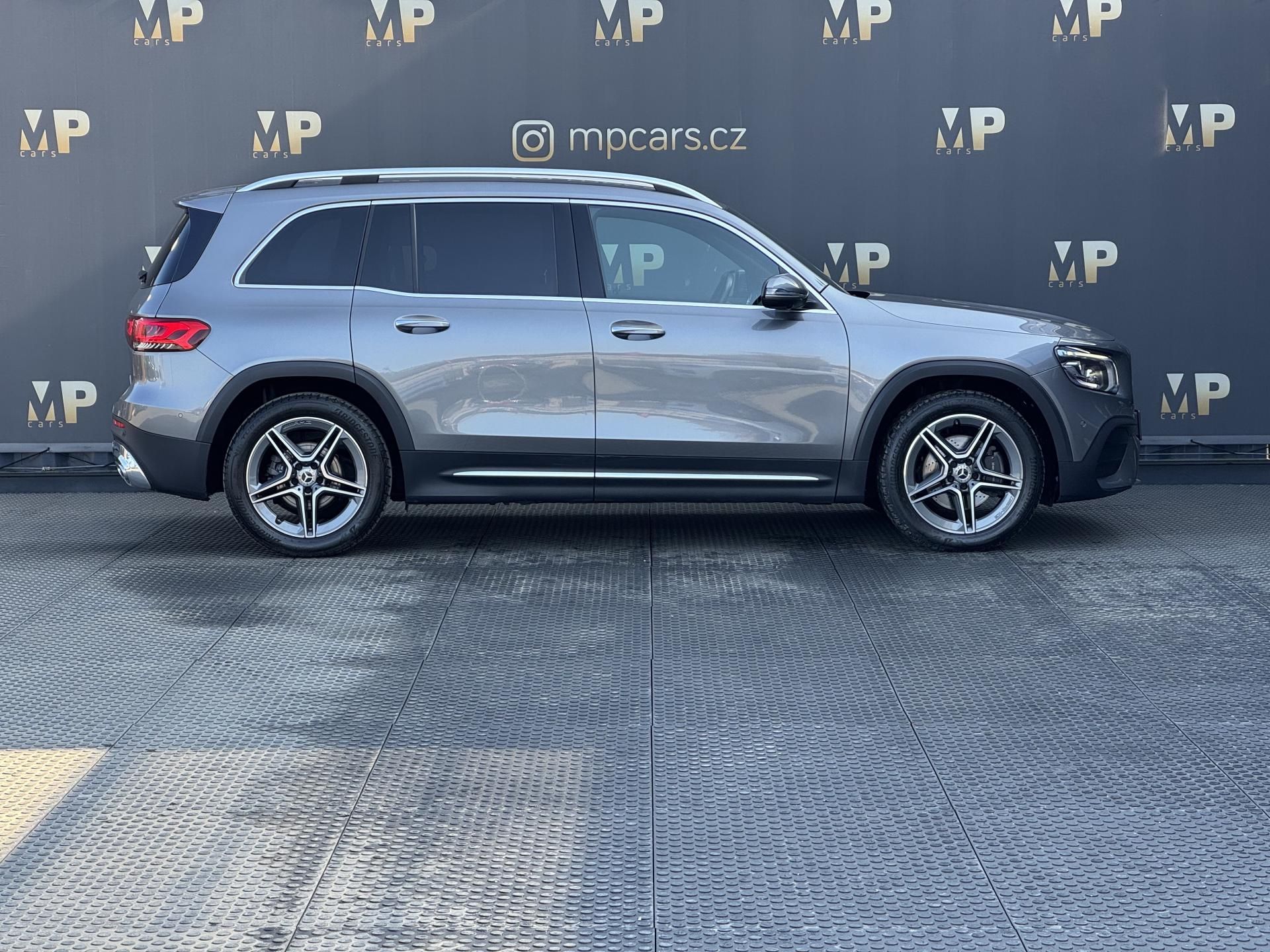 Mercedes-Benz GLB, 200d 4Matic, AMG Line Head-up - fotka 4