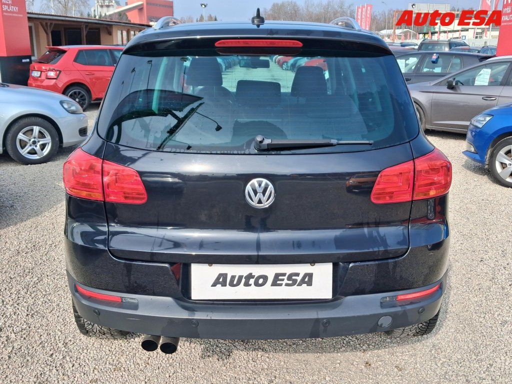 Volkswagen Tiguan, 2.0 TDi 4x4,AC,tempo - fotka 5