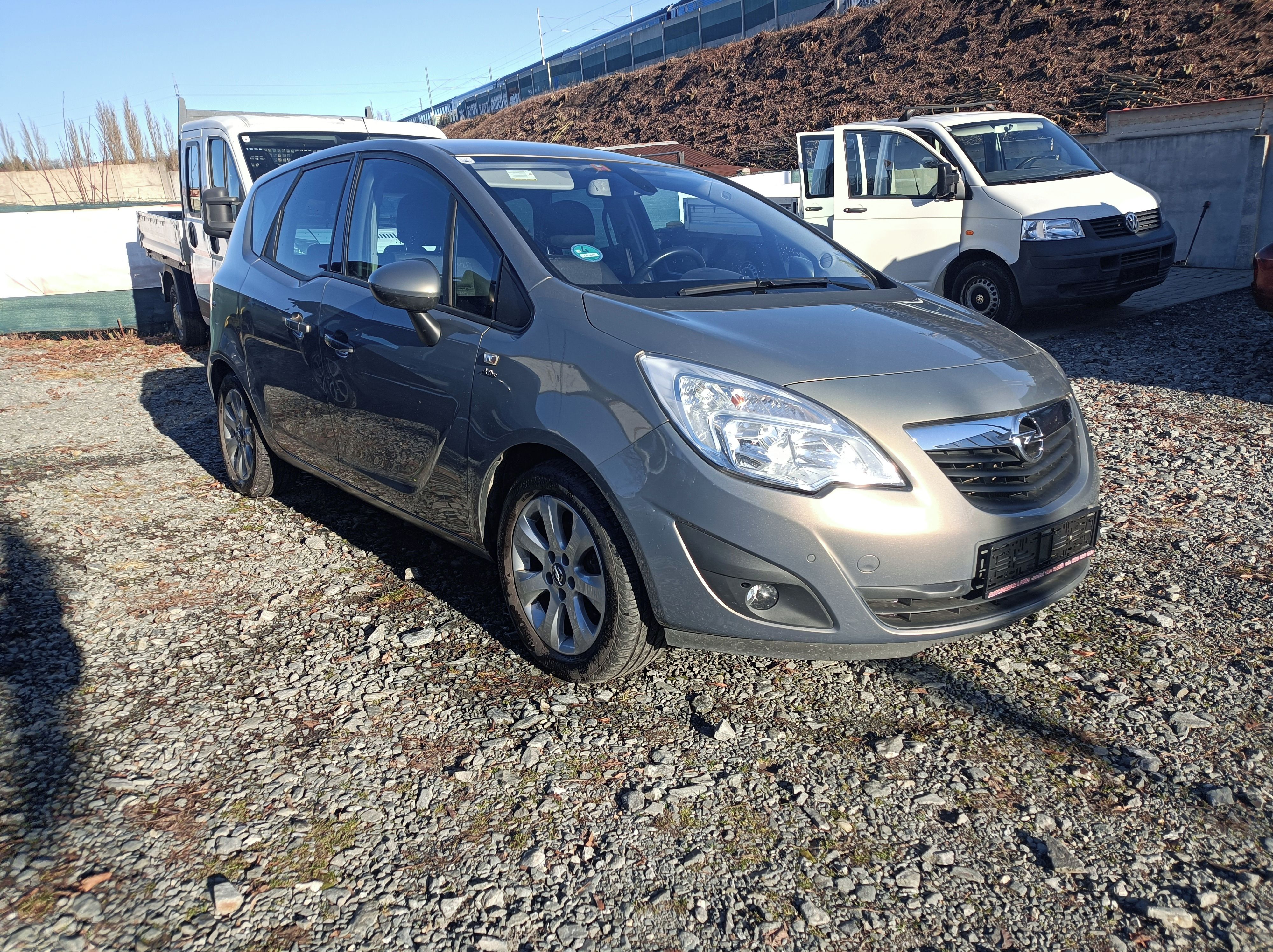 Opel Meriva, 1.4-88 kW,klima,r.13.s.kniha