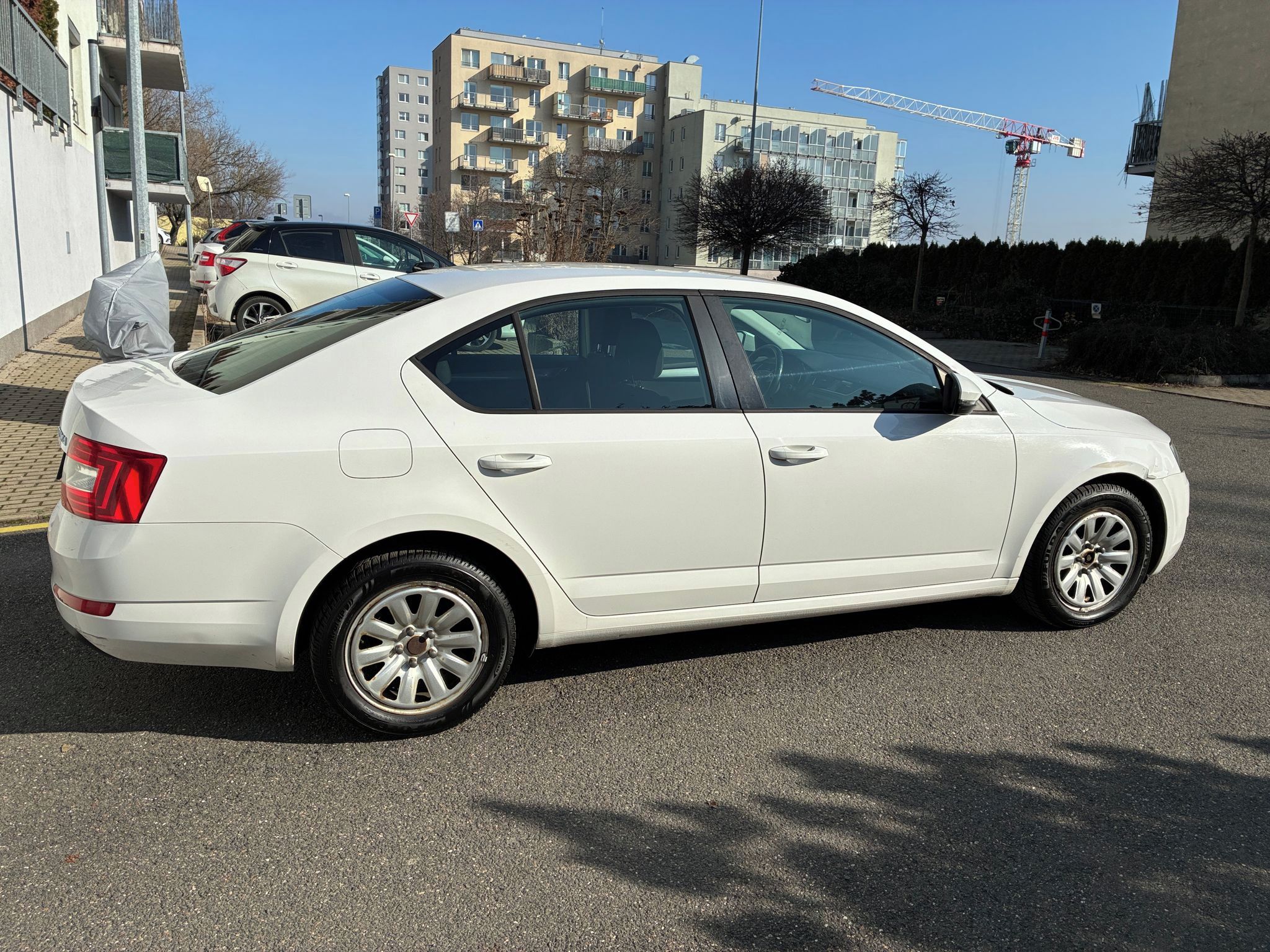 Škoda Octavia, Octavia 1.6 TDi 77 kW AMBITION - fotka 4
