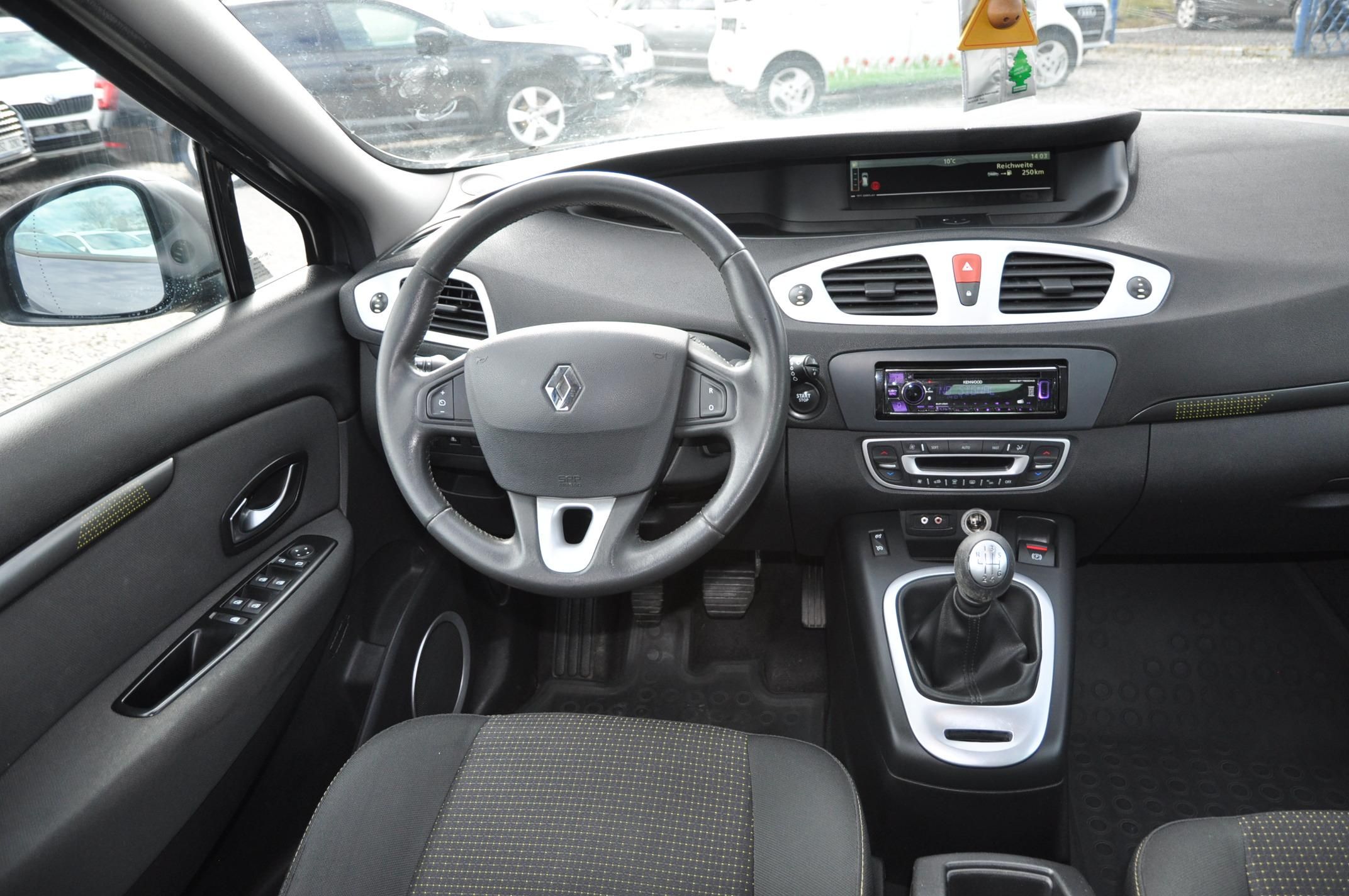 Renault Scénic, 1.6i 16V 81kW - fotka 5
