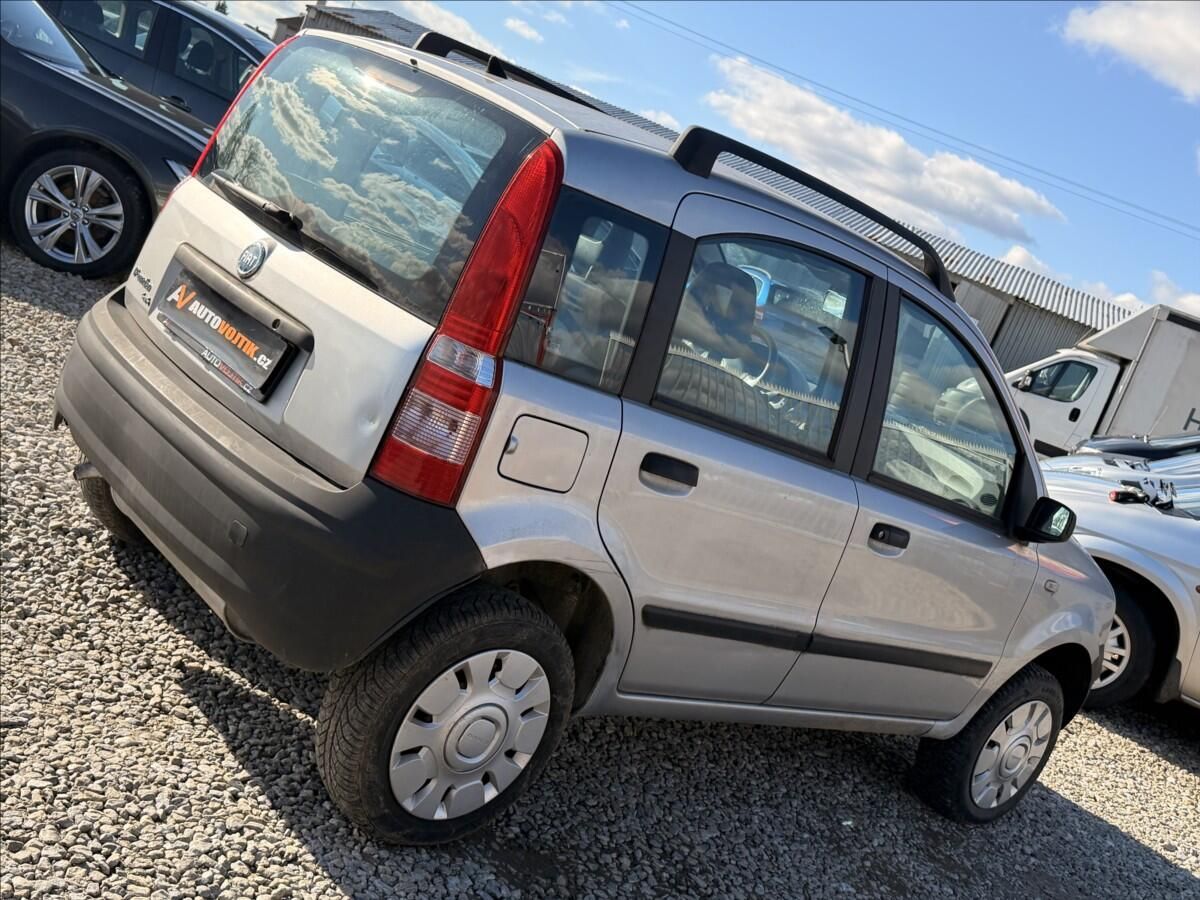 Fiat Panda, 1,2 i 4X4 - fotka 5
