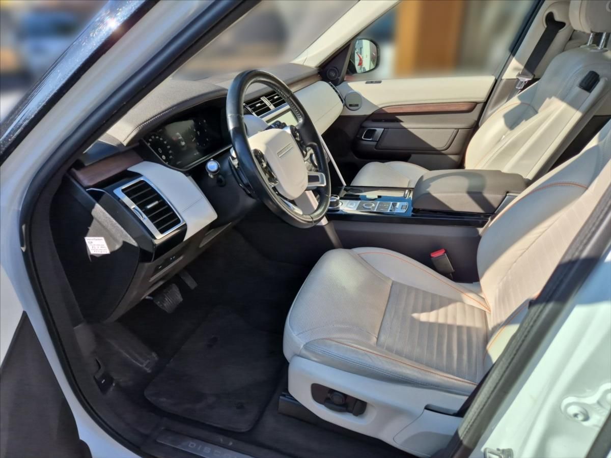 Land Rover Discovery, 3,0 TDV6 HSE  5 - fotka 6