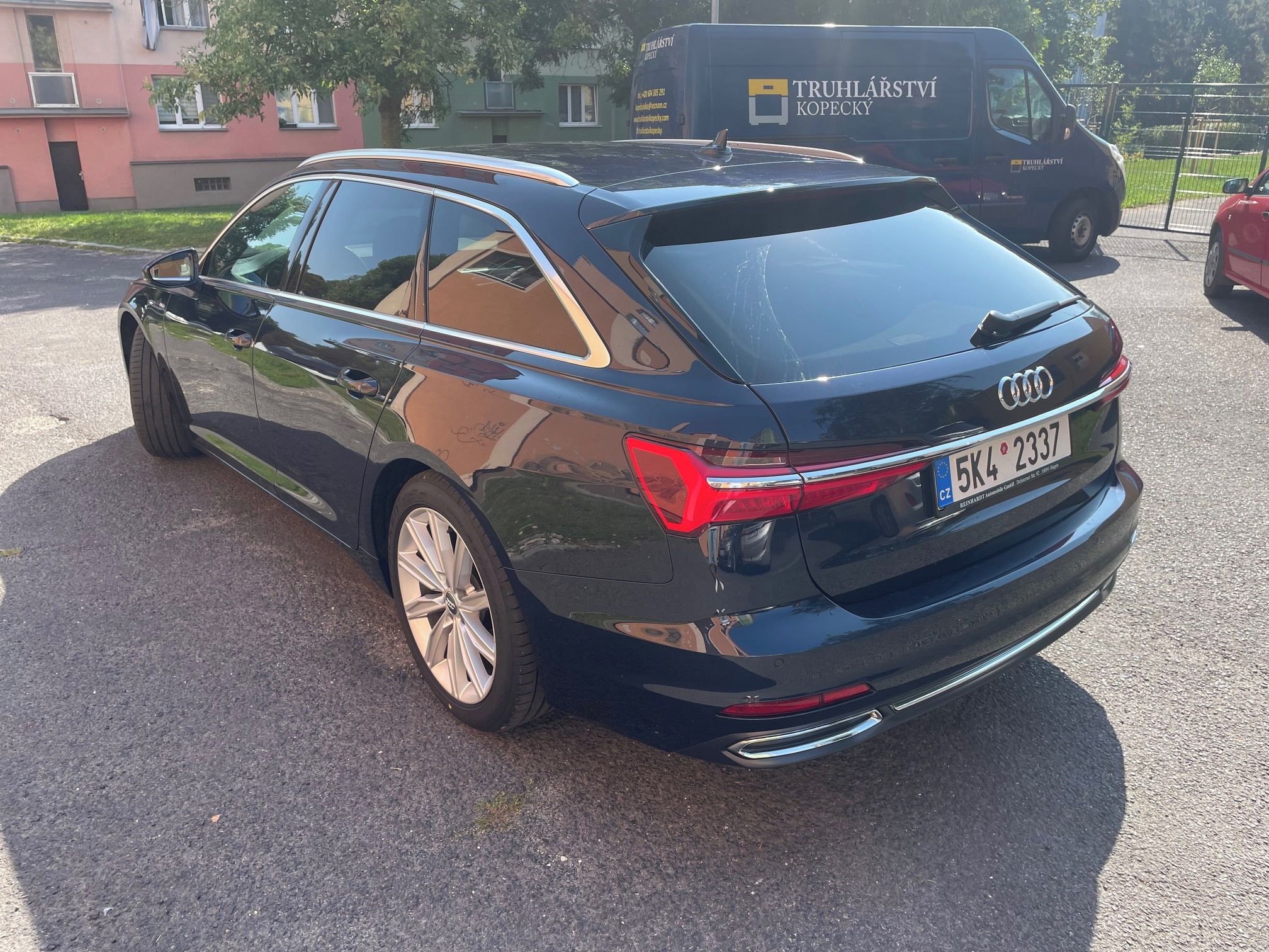 Audi A6, S-line, Webasto, nová TP - fotka 3