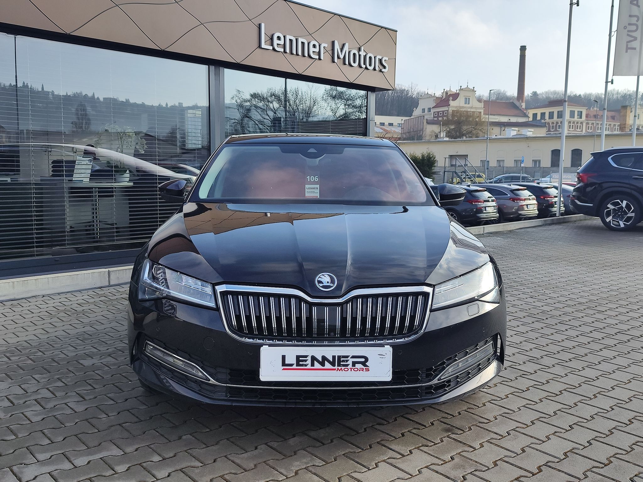 Škoda Superb, 2.0 TSI/206kW Style DSG 4x4 - fotka 2
