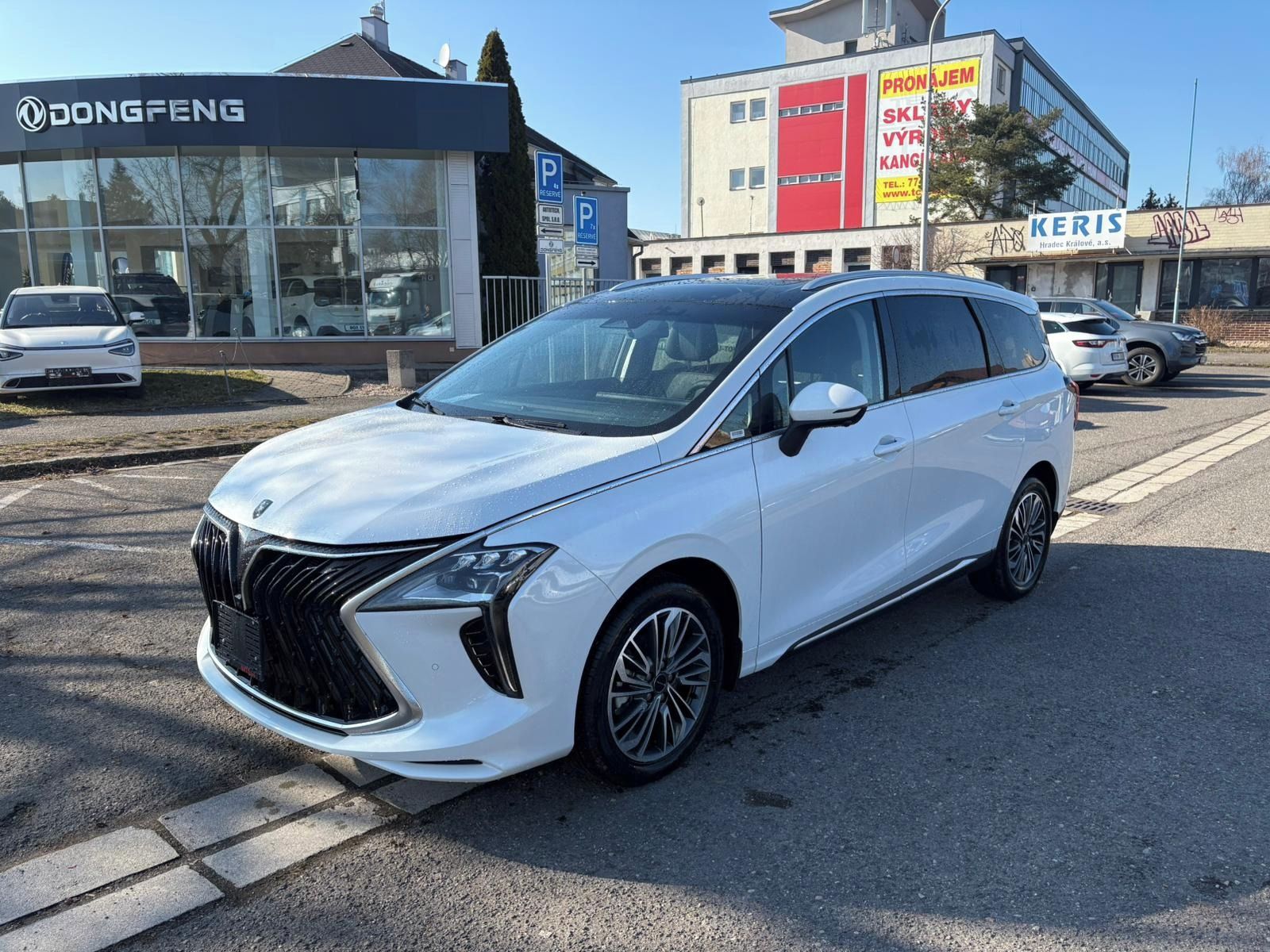 Dongfeng U-Tour, 1.5T 7DTC Exclusive FR URBAN