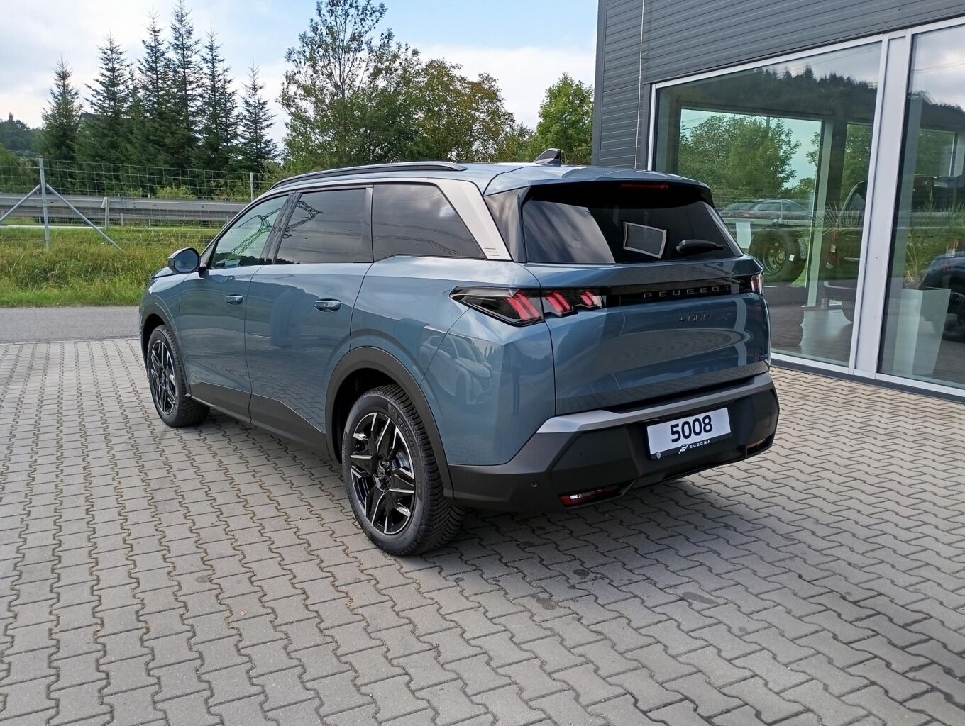Peugeot 5008, ALLURE Hybrid 145 e-DCS6 - fotka 5