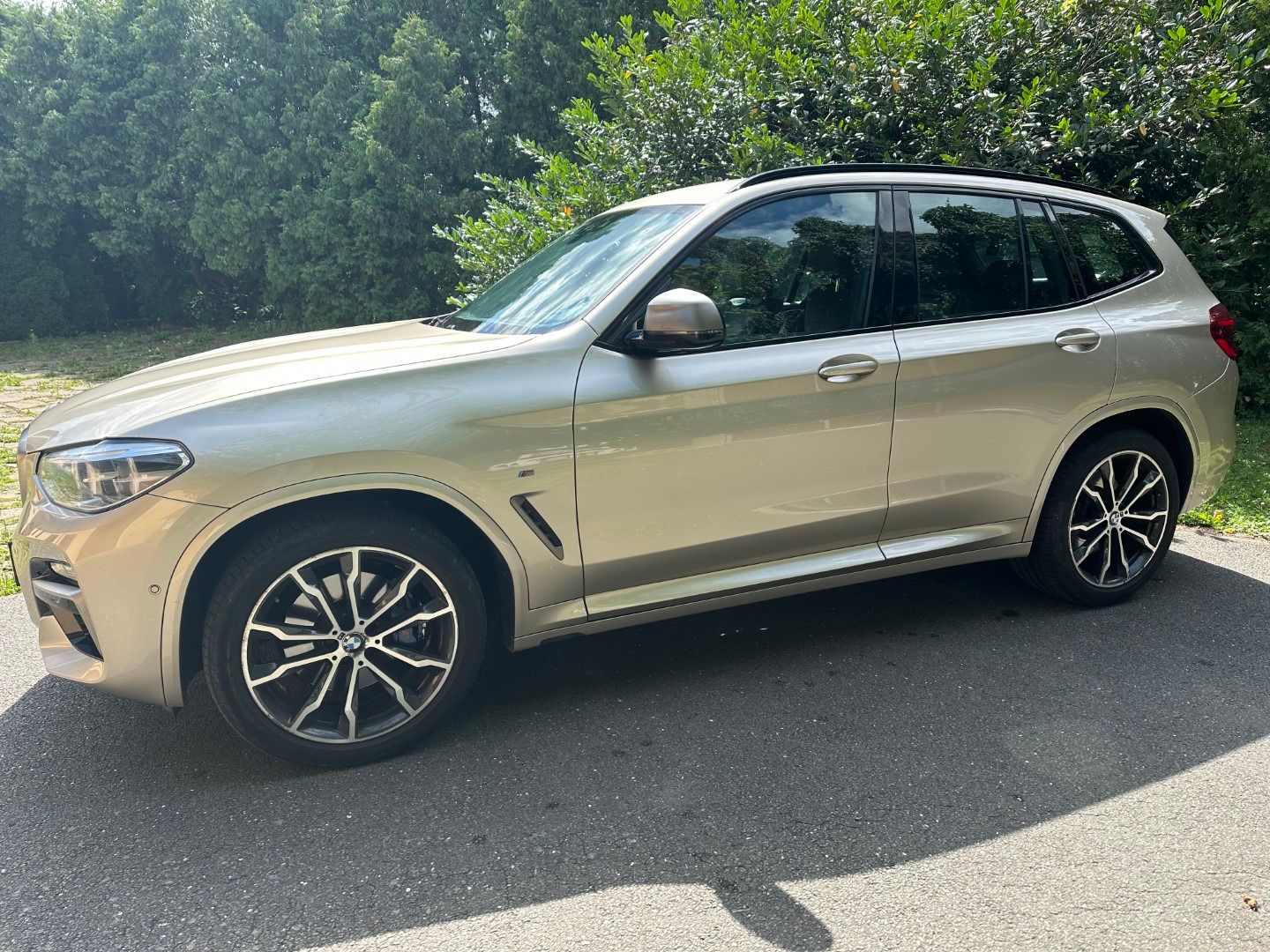 BMW X3, M40D - fotka 4