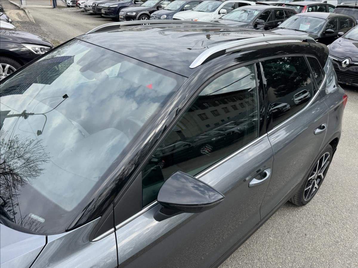 Seat Arona, 1,6 FR+FR+LAISER+ - fotka 4
