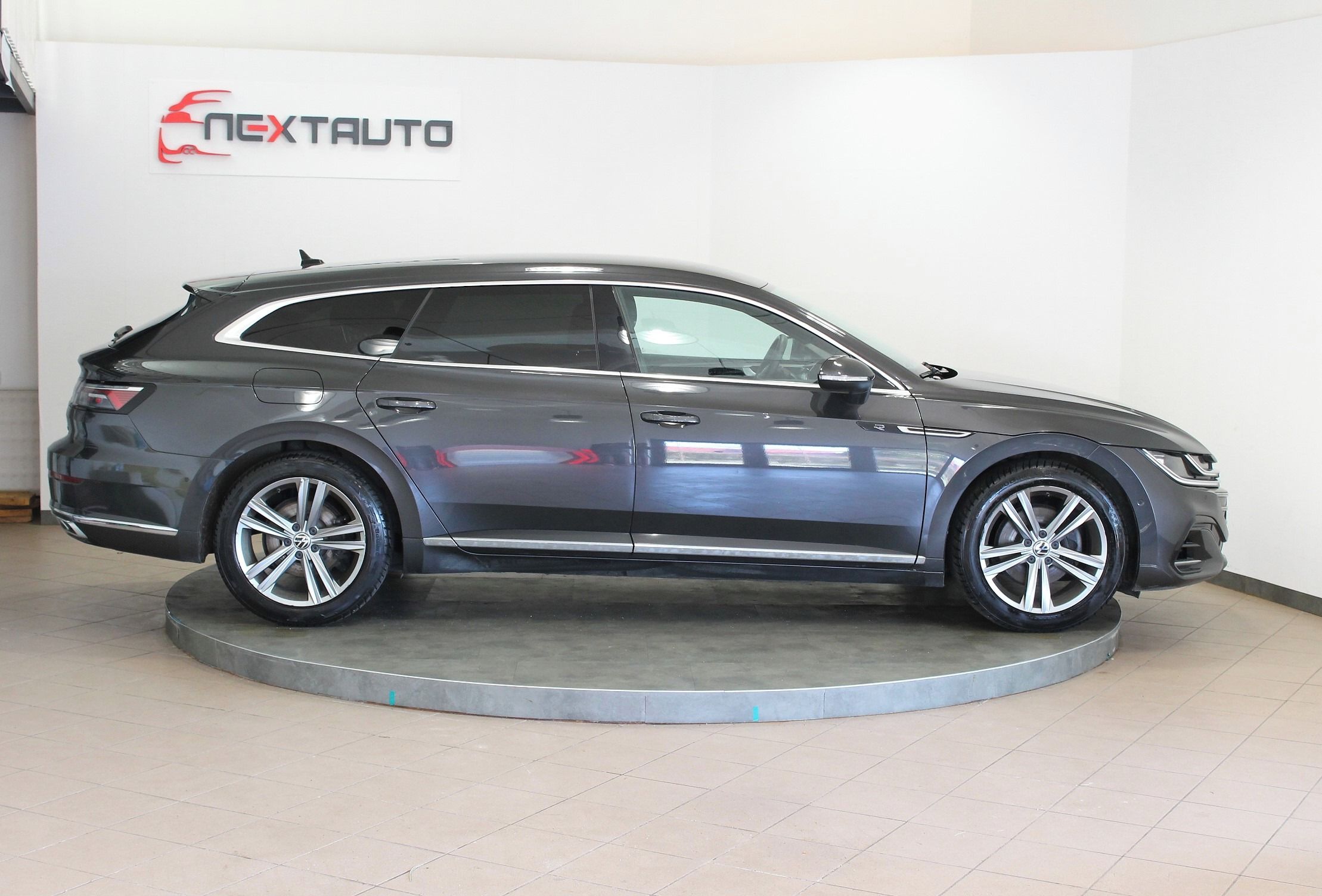 Volkswagen Arteon Shooting Brake, 2.0 TDI 147kW DSG 4x4 R-LINE - fotka 6