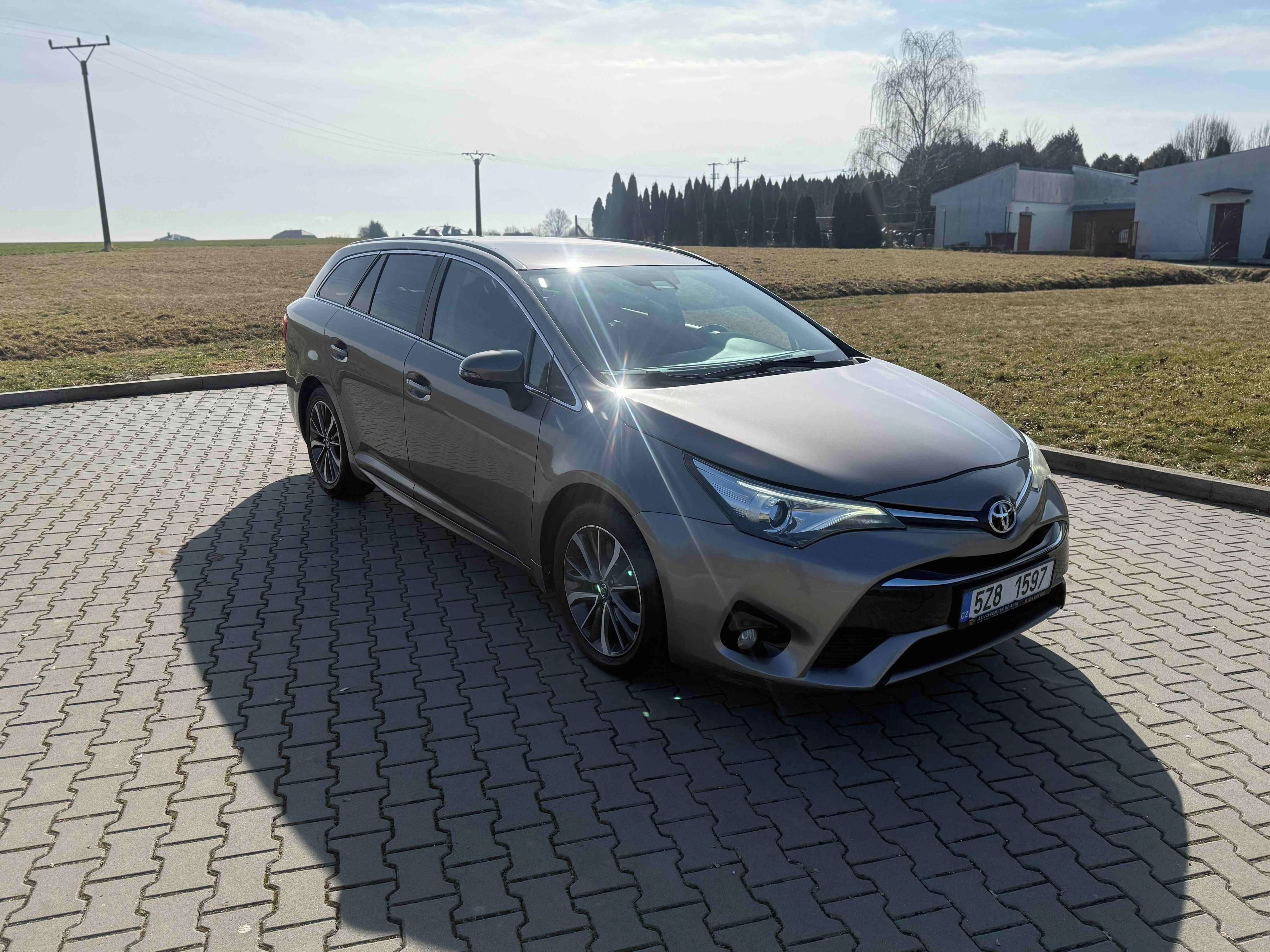 Toyota Avensis, Toyota Avensis 105kw DPH - fotka 3