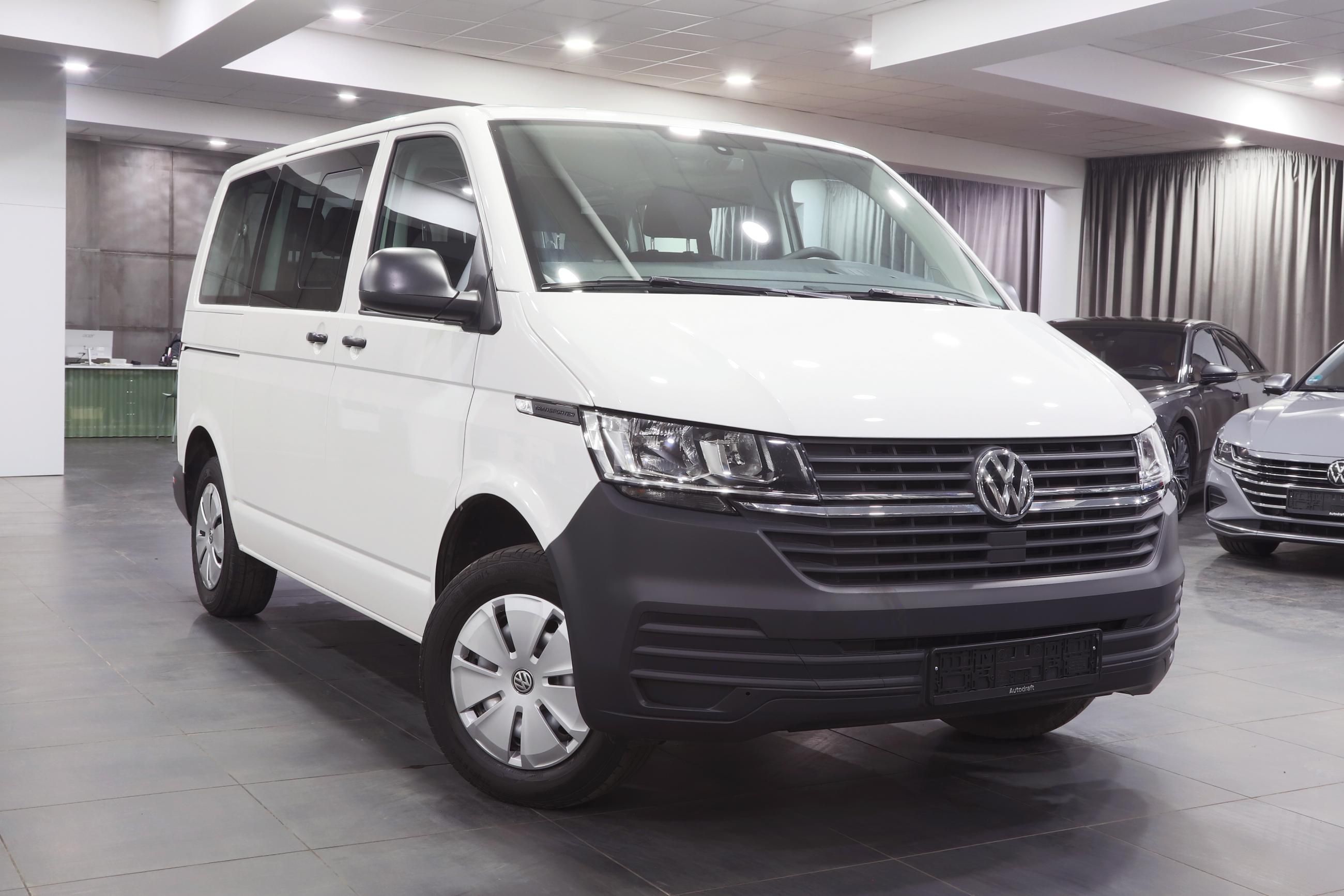 Volkswagen Transporter, T6 2.0 TDI 110kW DSG / 9-míst