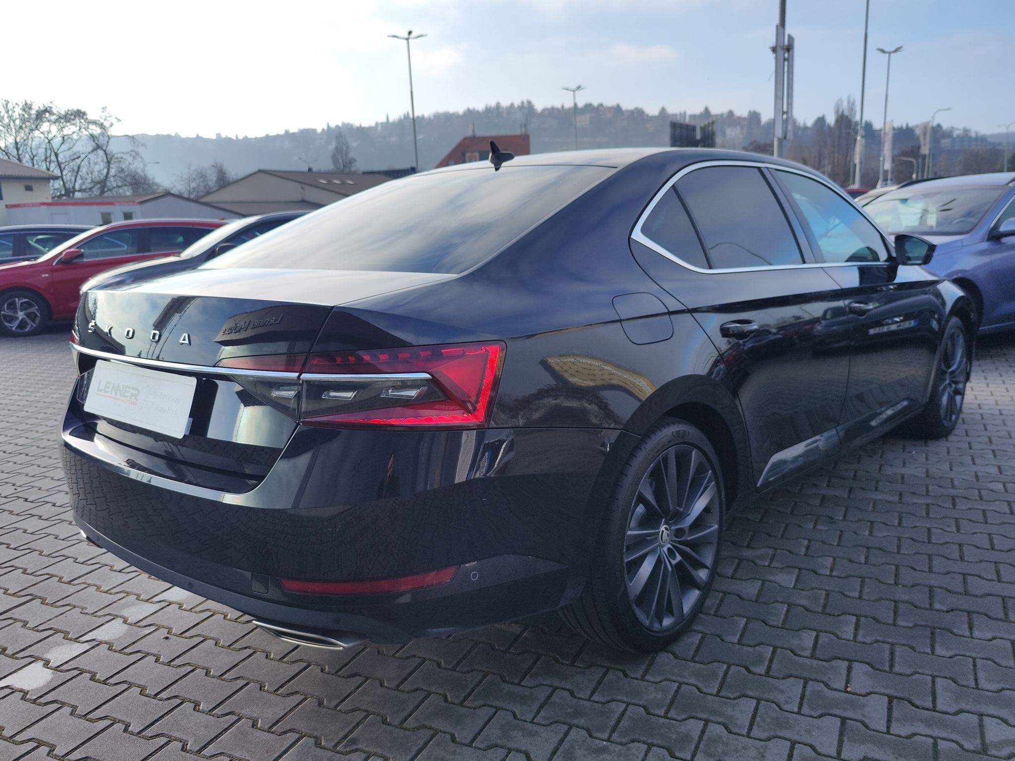 Škoda Superb, 2.0 TSI/206kW Style DSG 4x4 - fotka 5
