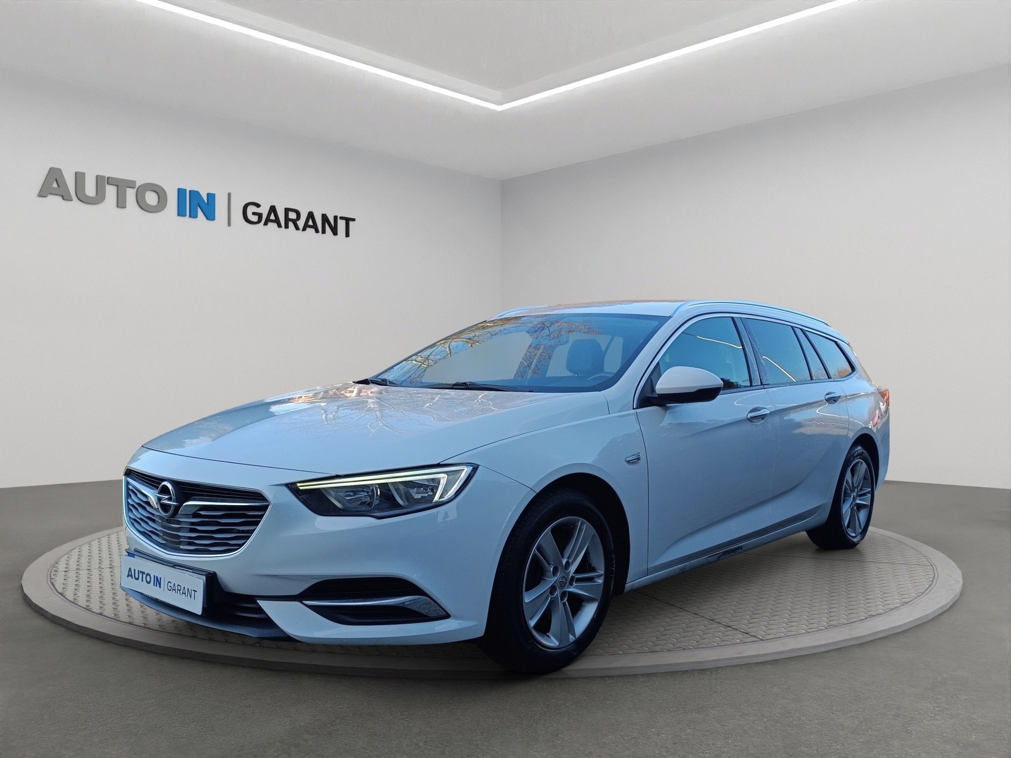 Opel Insignia, 1,5 121kW ČR , kombi , automat